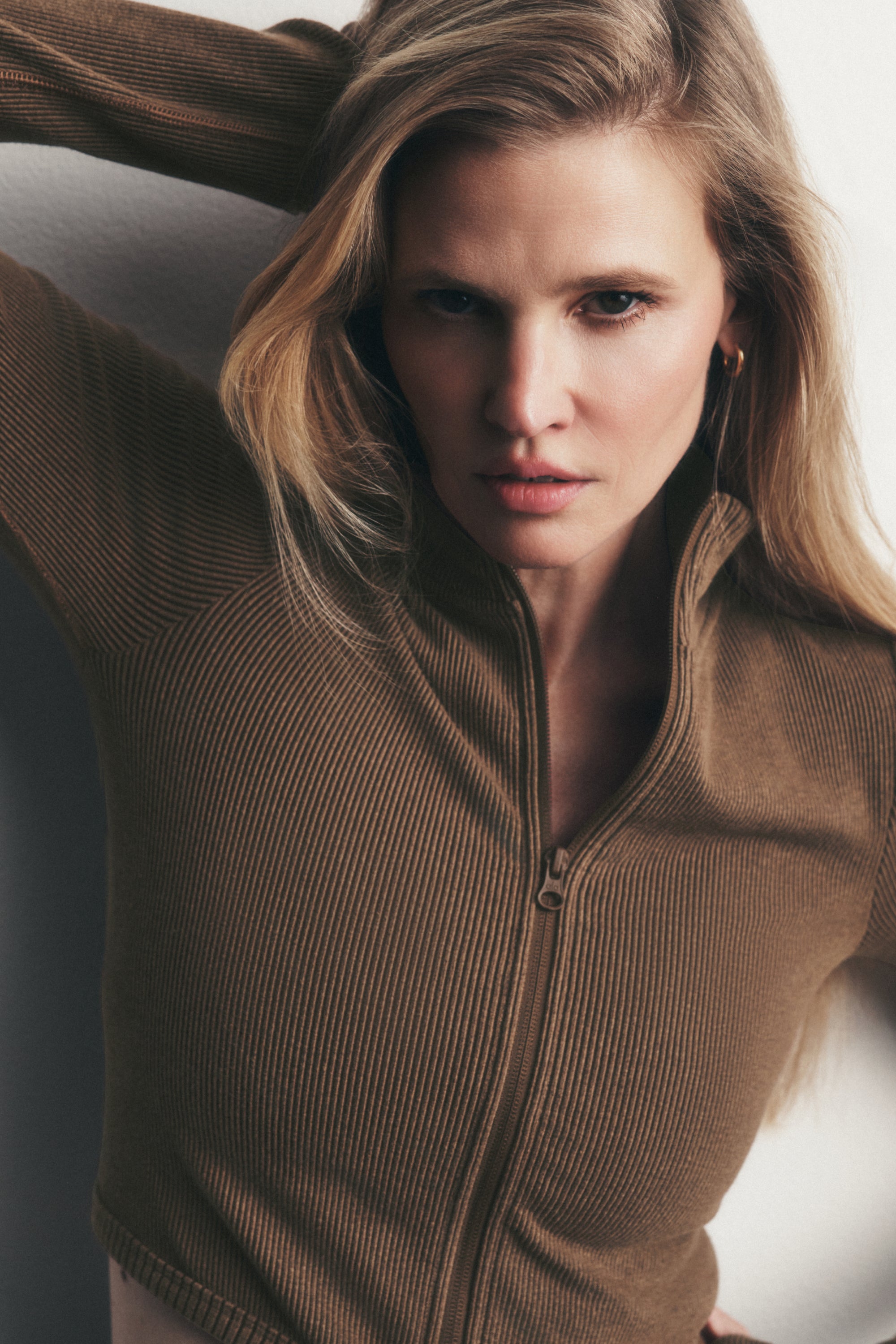 Seamless Two Tone Rib Jacket - Java Brown