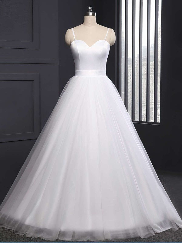 Gorgeous Sweetheart Spaghetti Straps Tulle Ball Gown Wedding Dresses with Sash