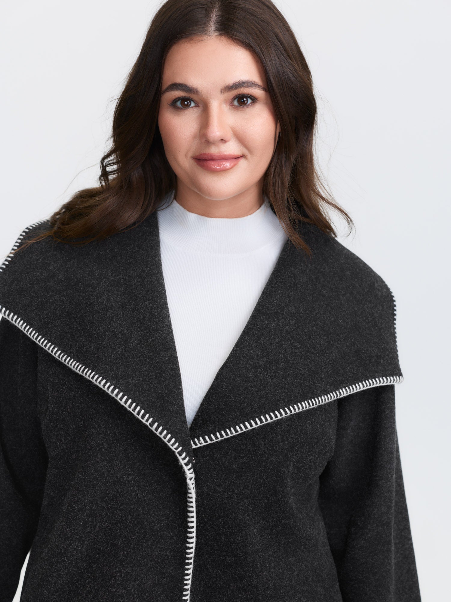 Wide Lapel Collar Color Contrast Cropped Coat