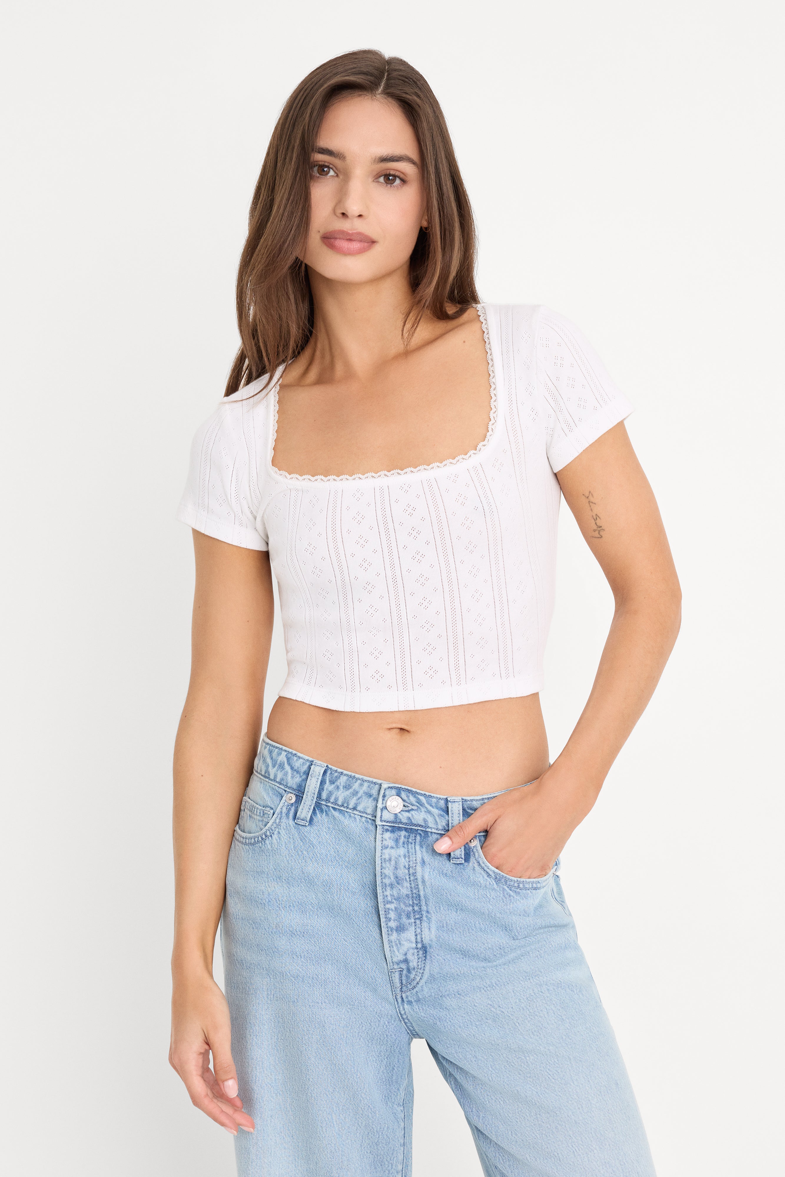 THE POINTELLE SQUARE NECK TOP | WHITE001