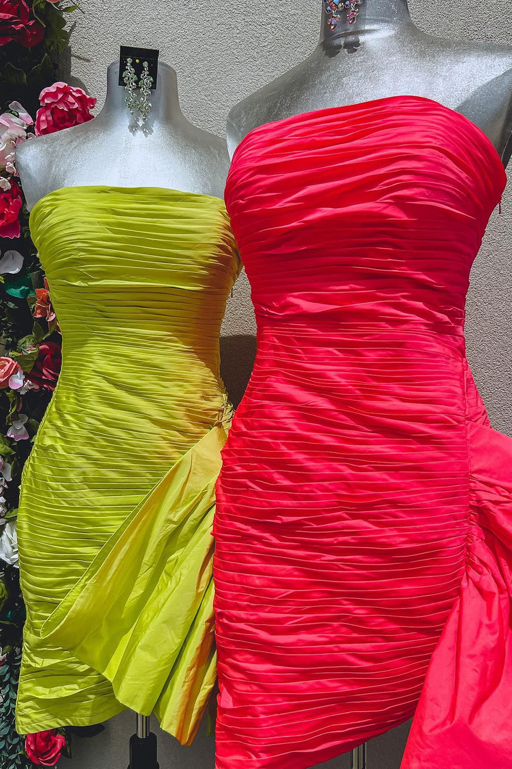 Red Strapless Ruched Tight Short Homecoming Dress/Mini Dress with Ruffles