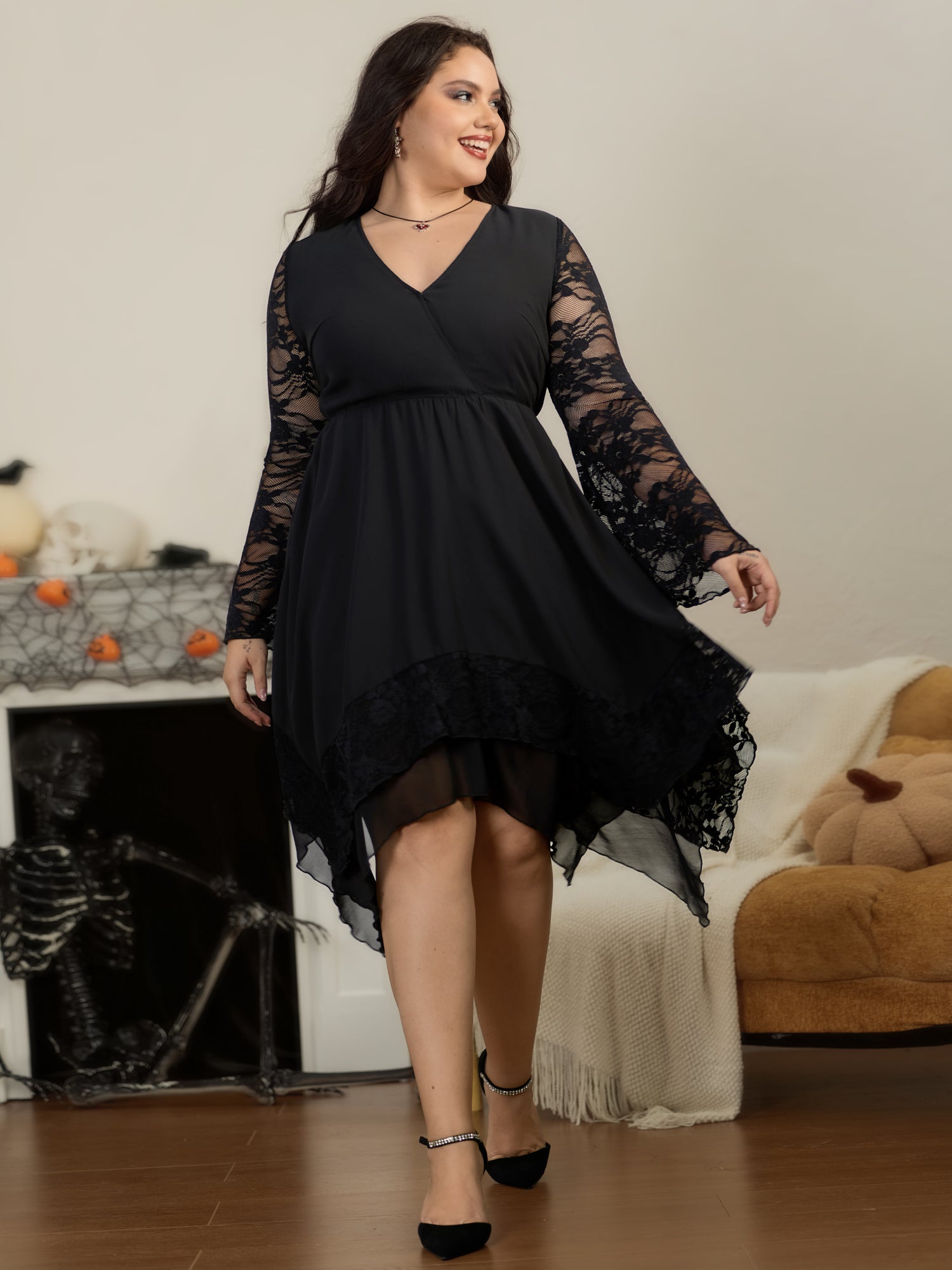 Lace Bell Sleeve High‑Low Hem Midi Dress