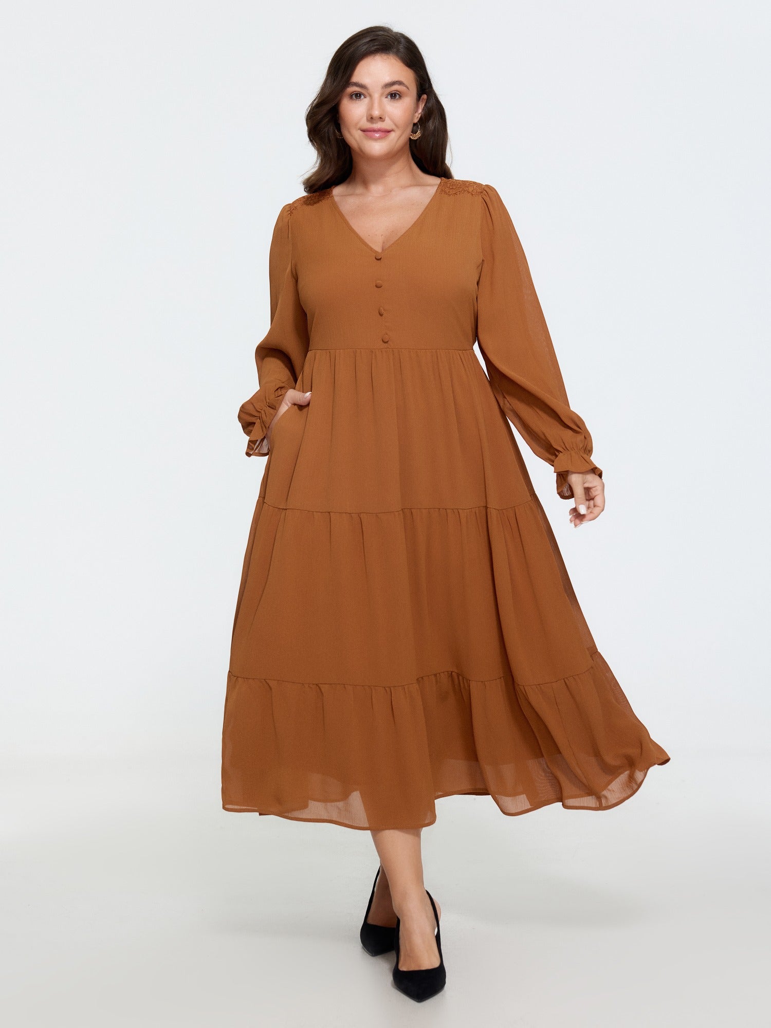 Lace Trim Button Detail Tiered Maxi Dress