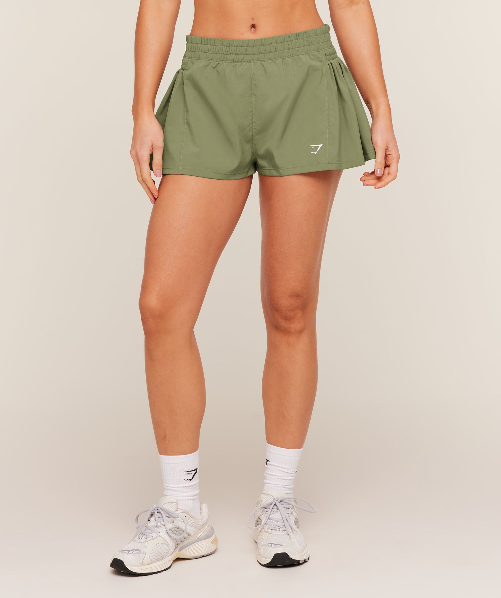 Gymshark Flutter Woven Shorts - Grounded Green