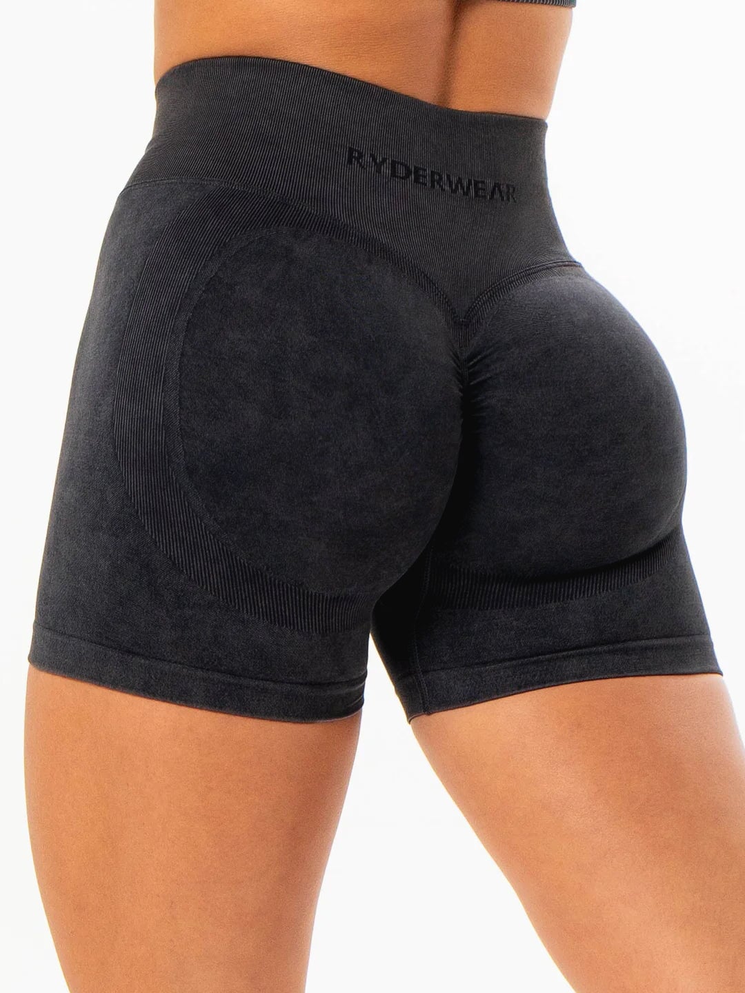 Stonewash Scrunch Seamless Shorts - Black