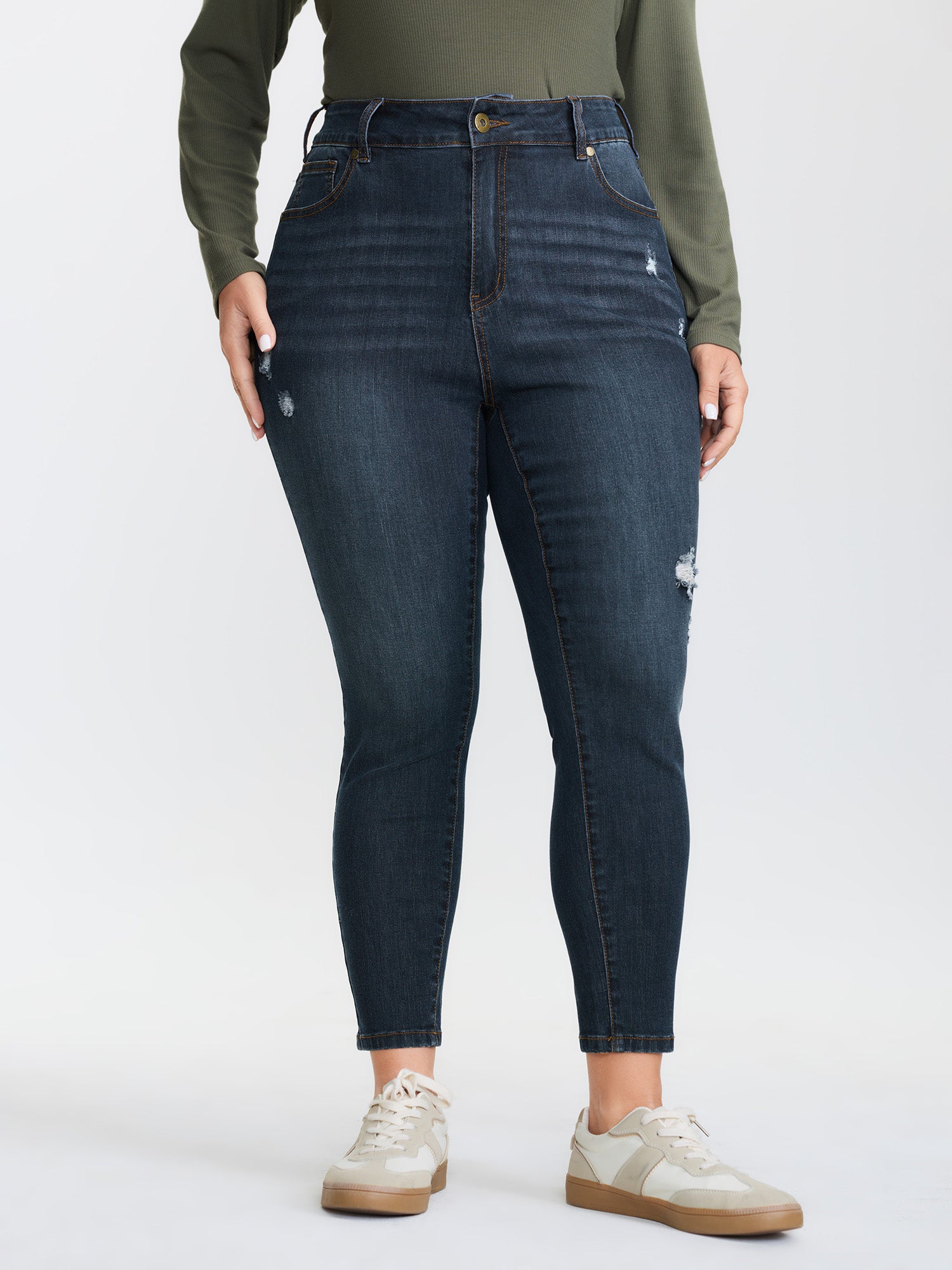 Hip Sculpting High-Rise Skinny-Fit Cropped Jeans