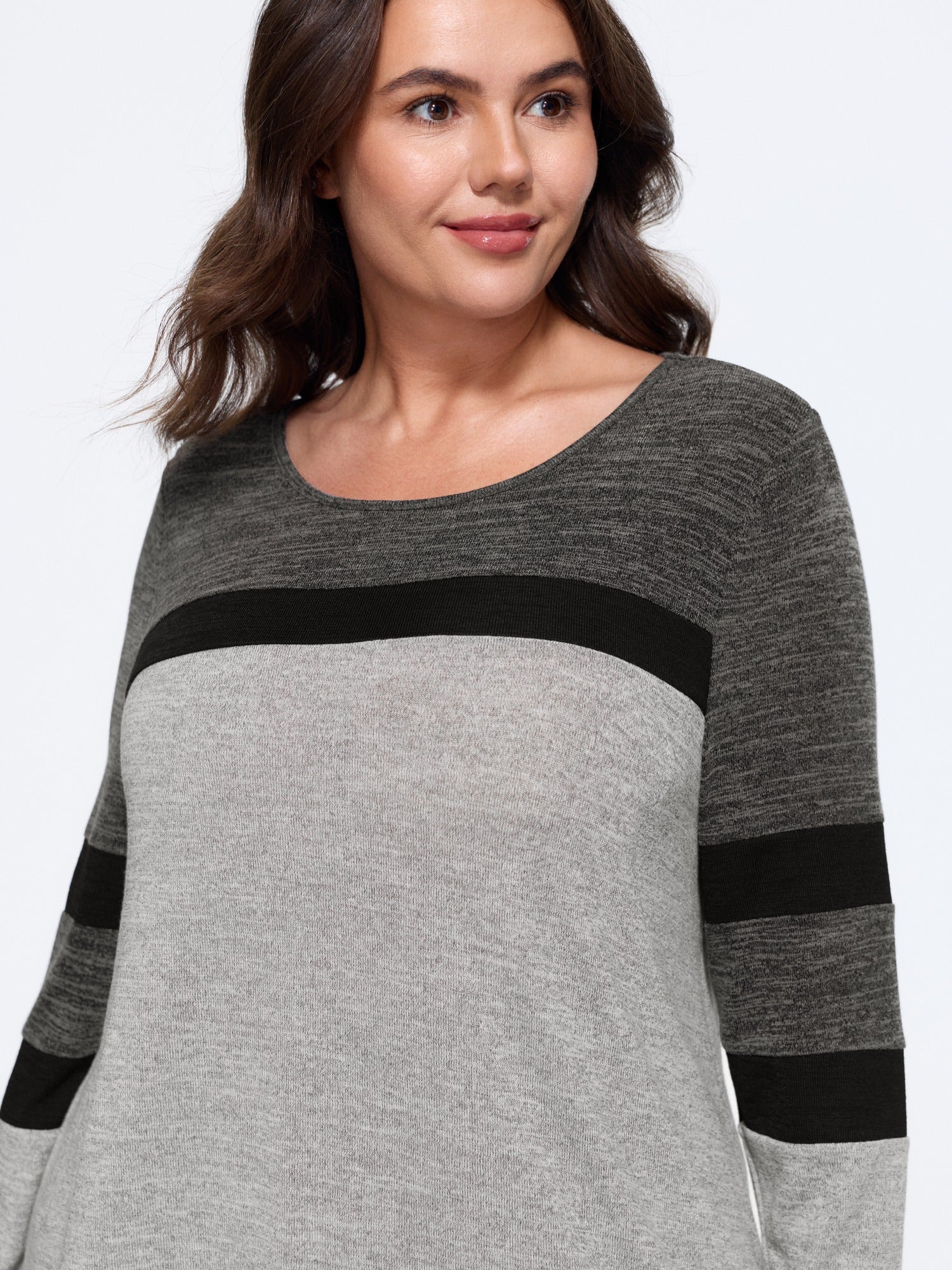 Supersoft Round Neck Color Contrast T-Shirt