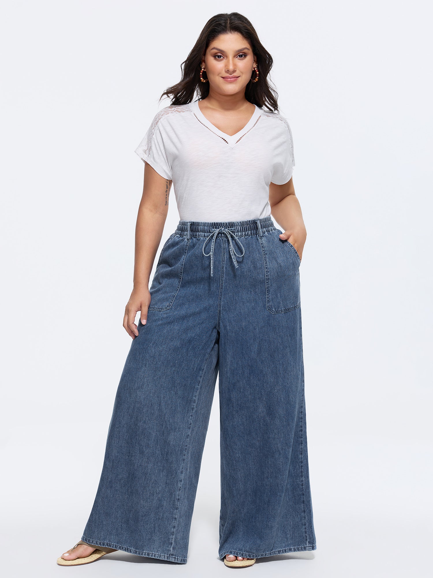 Supersoft Elastic Waistband Wide-Leg Jeans