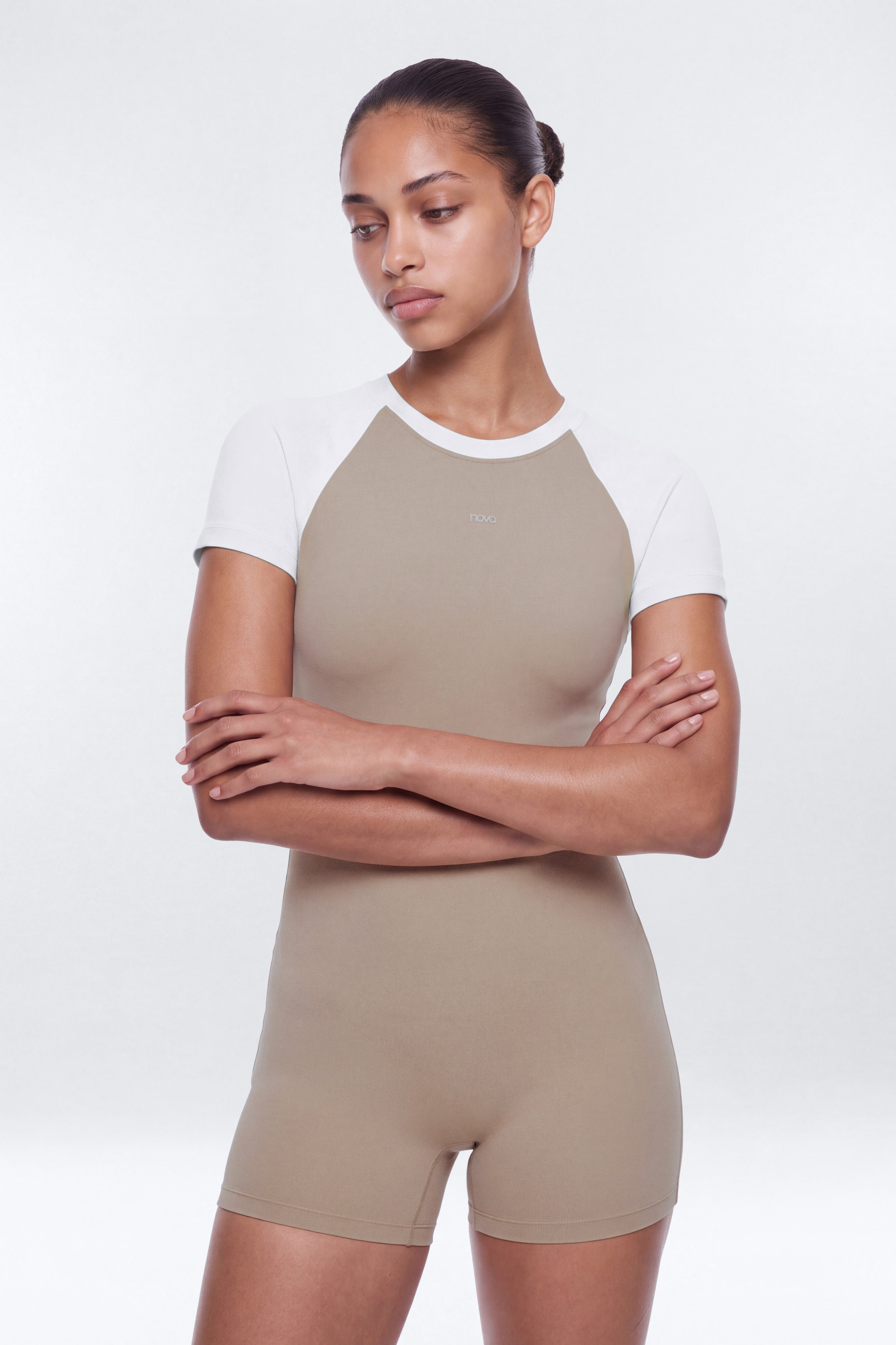 ProStretch™ 3″ Short Sleeve Colorblock Romper - Taupe/combo