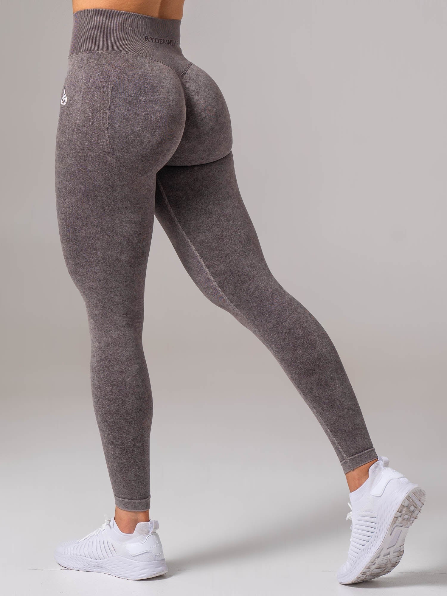 Stonewash Seamless Invisible Scrunch Leggings - Cocoa