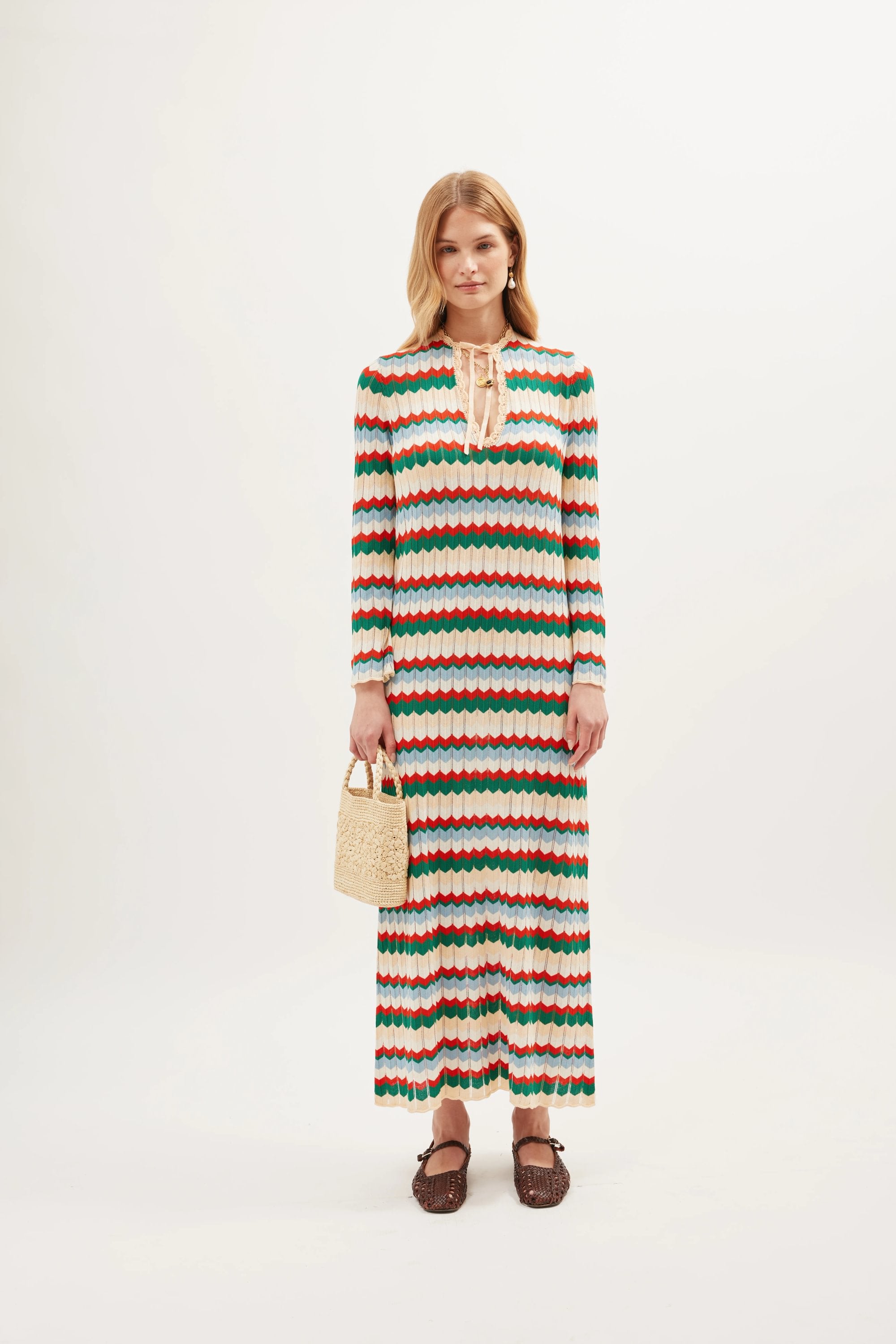 Lucila - Retro Chevron