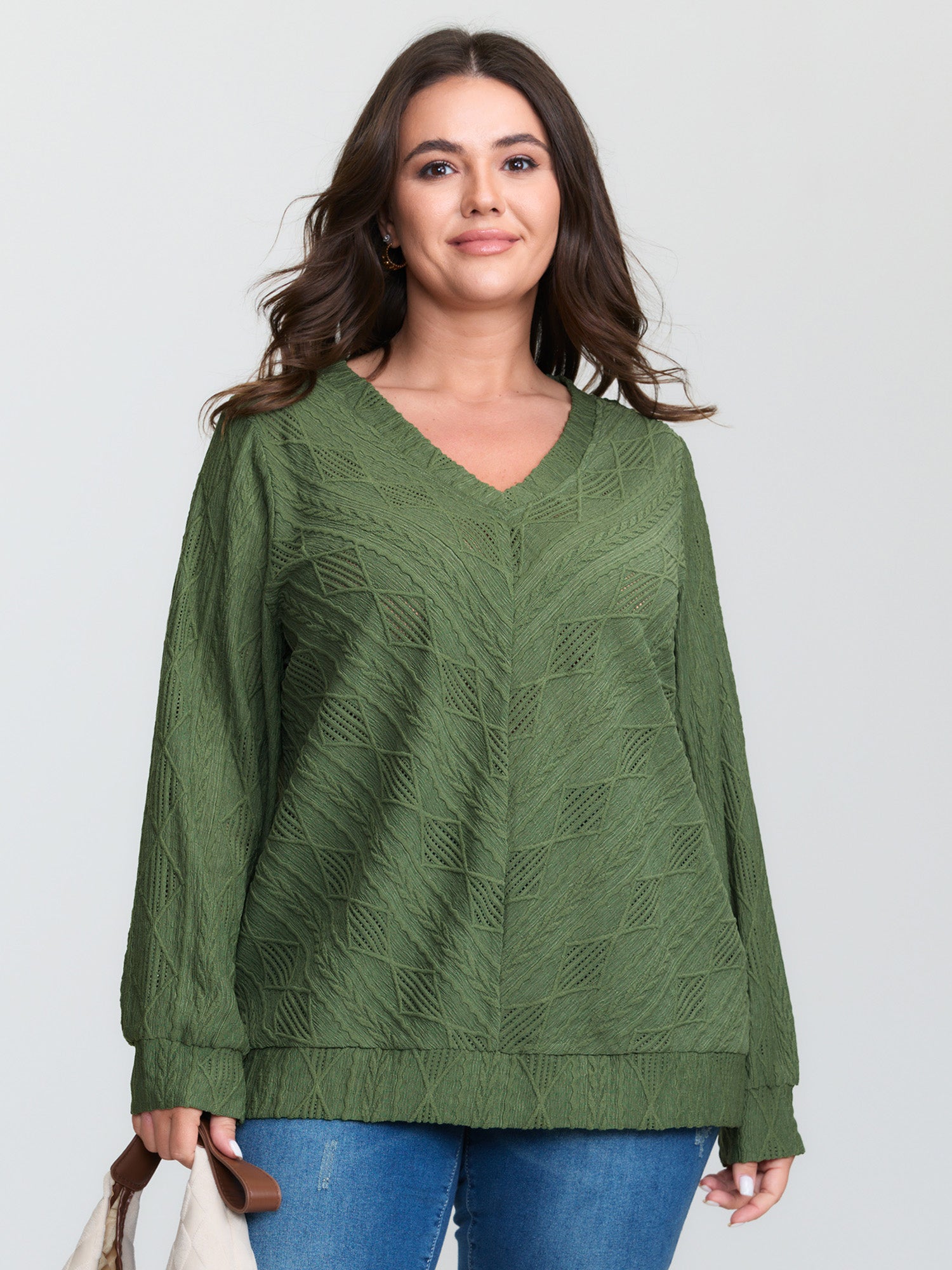 Textured V-Neck Stretchy Hem T-Shirt