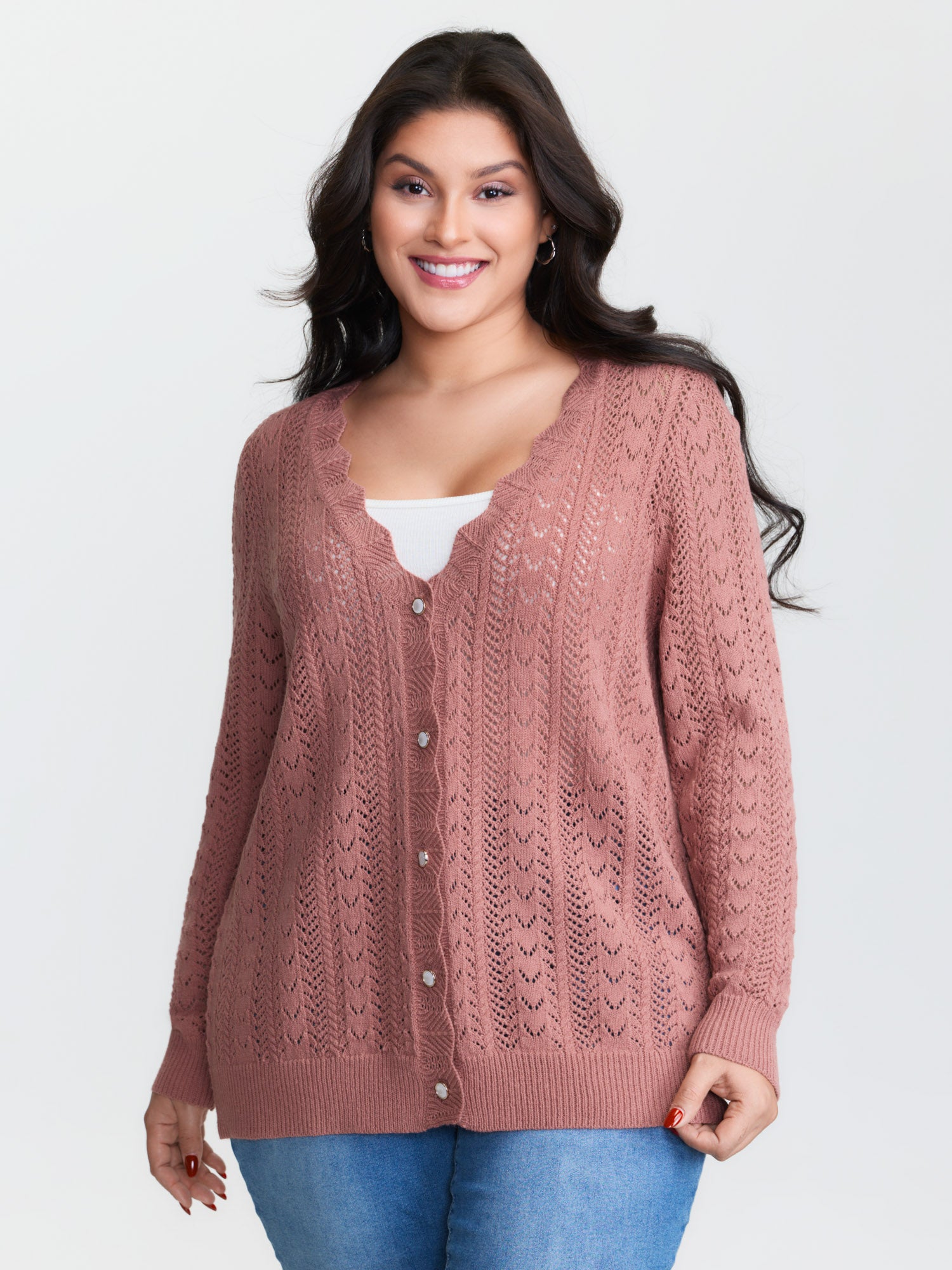 Scalloped Neckline Cut-Out Knit Cardigan