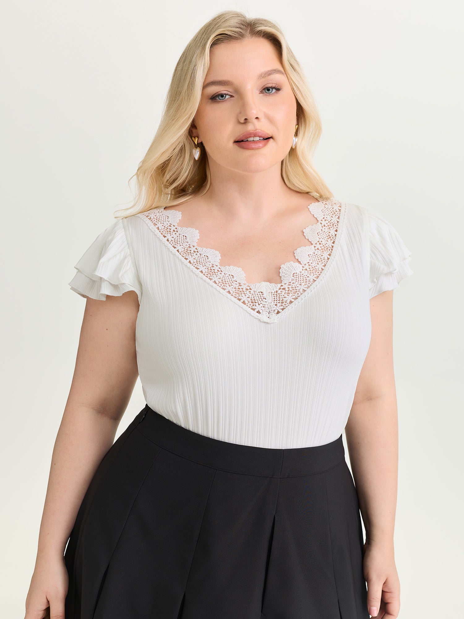 Stretchy Lace V-Neckline T-Shirt