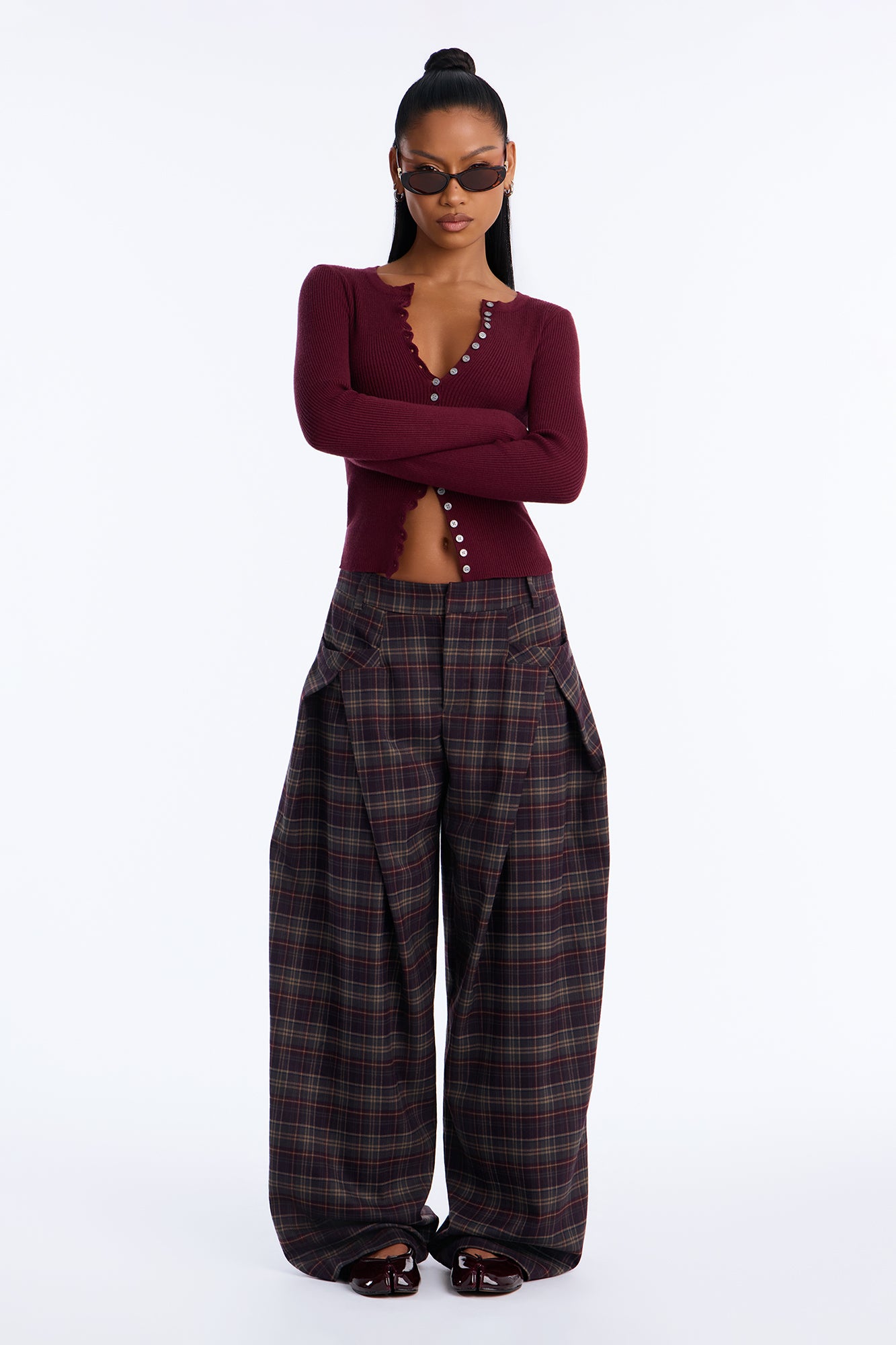 Alyssa Low Rise Pleated Wide Leg Plaid Trouser - Burgundy/combo