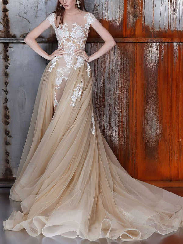 Beautiful Capped A-Line Lace Tulle Wedding Dresses with Court Train