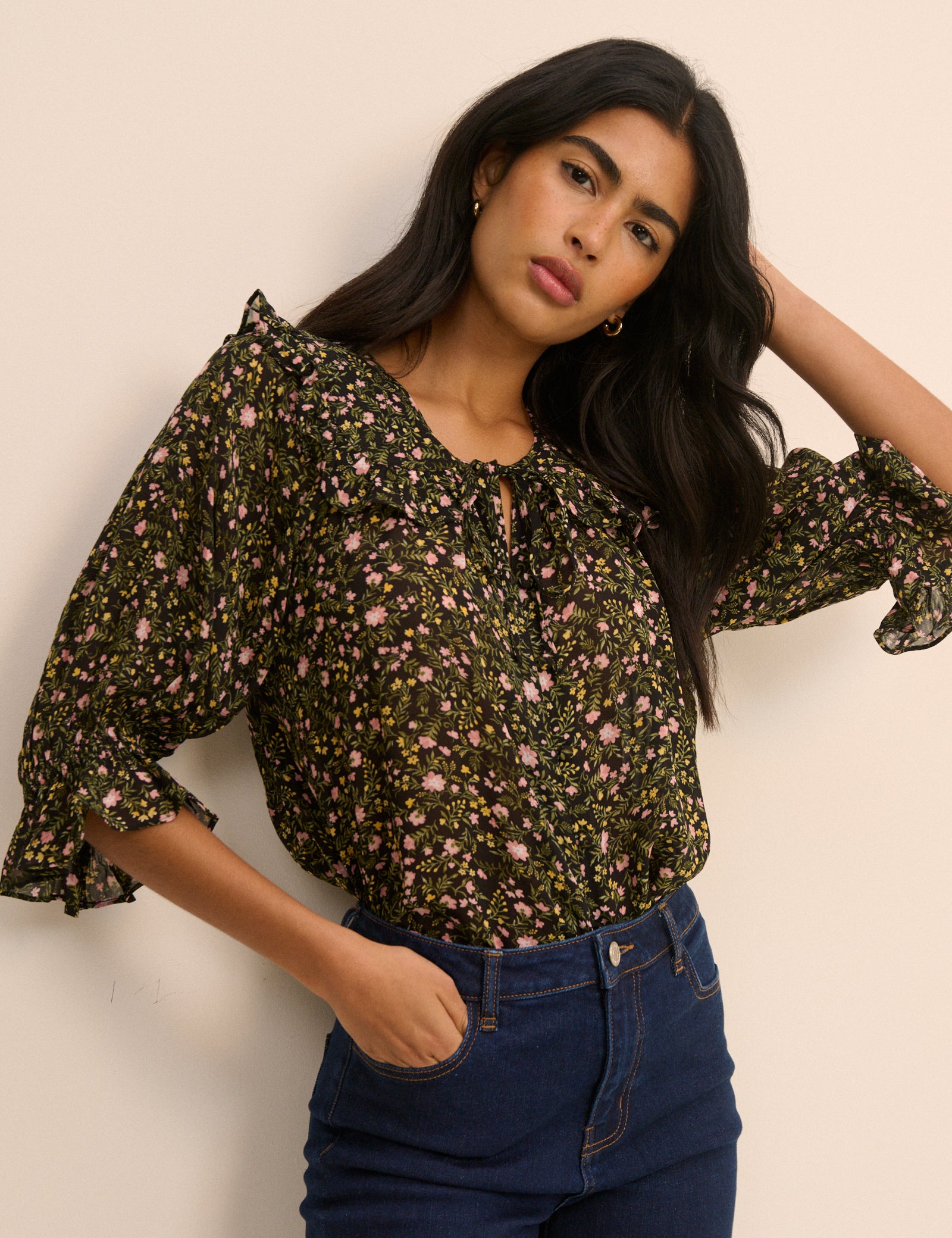 Black Floral Short Sleeve Blouse