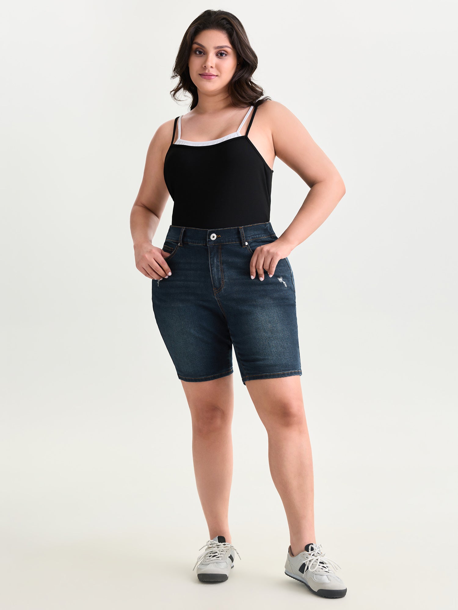 Stretchy Back Elastic Waistband Denim Shorts