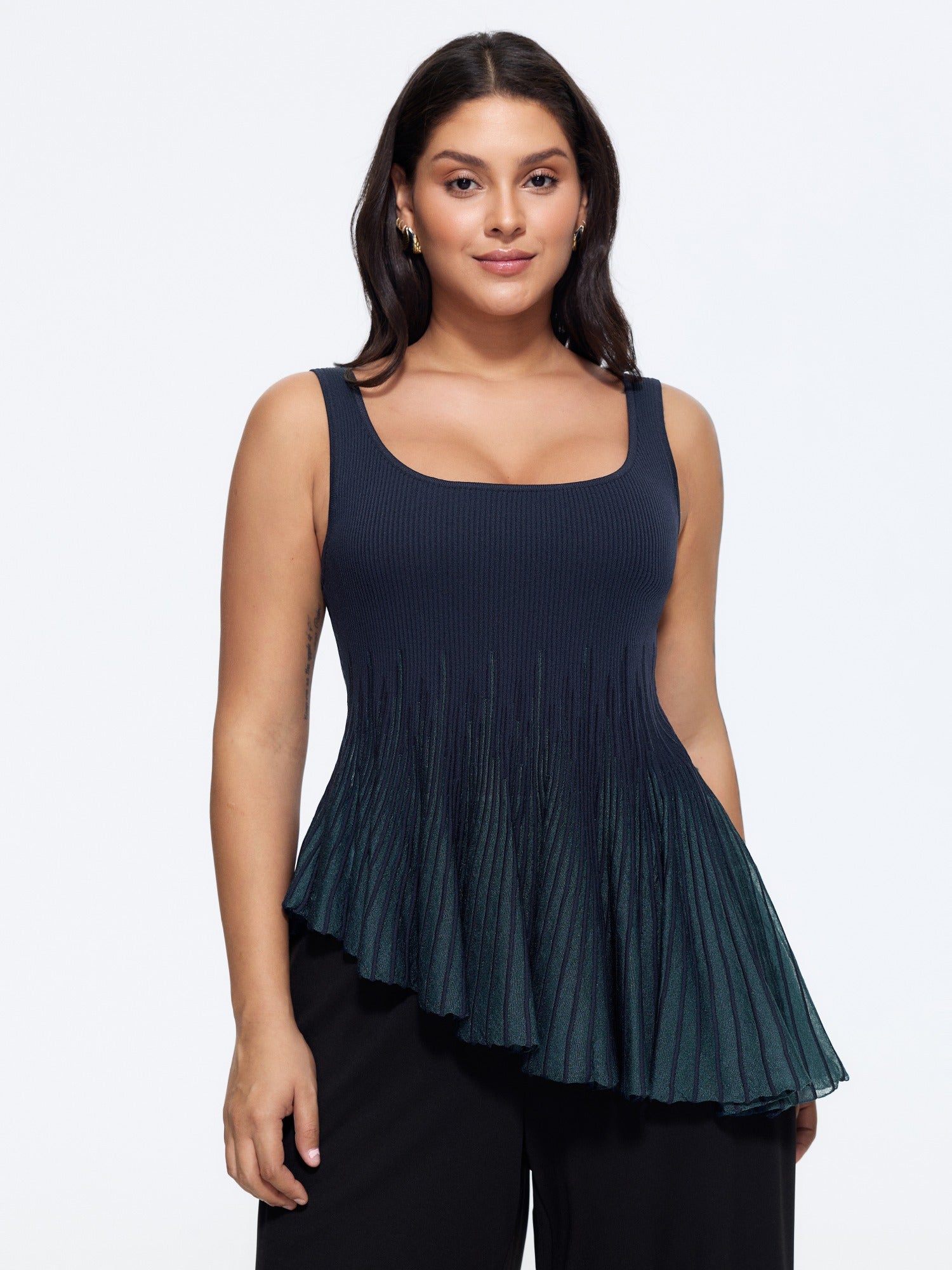 Gradient Pleated Asymmetrical Ruffle Hem Sweater Vest