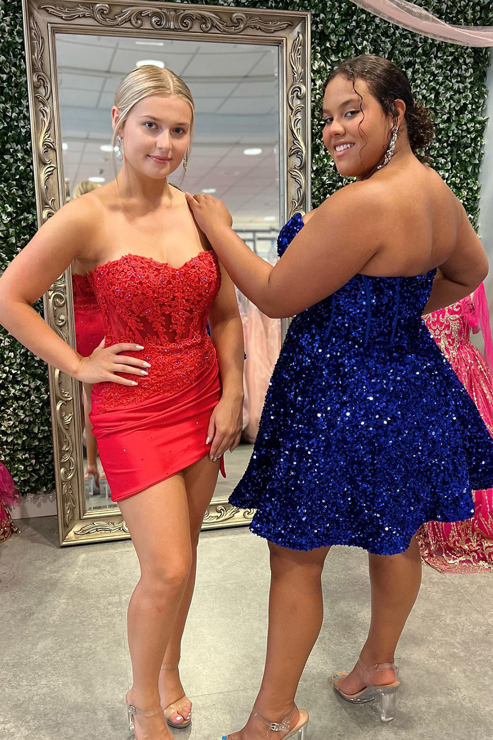Red Corset Sweetheart Bodycon Homecoming Dress/Mini Dress With Appliques