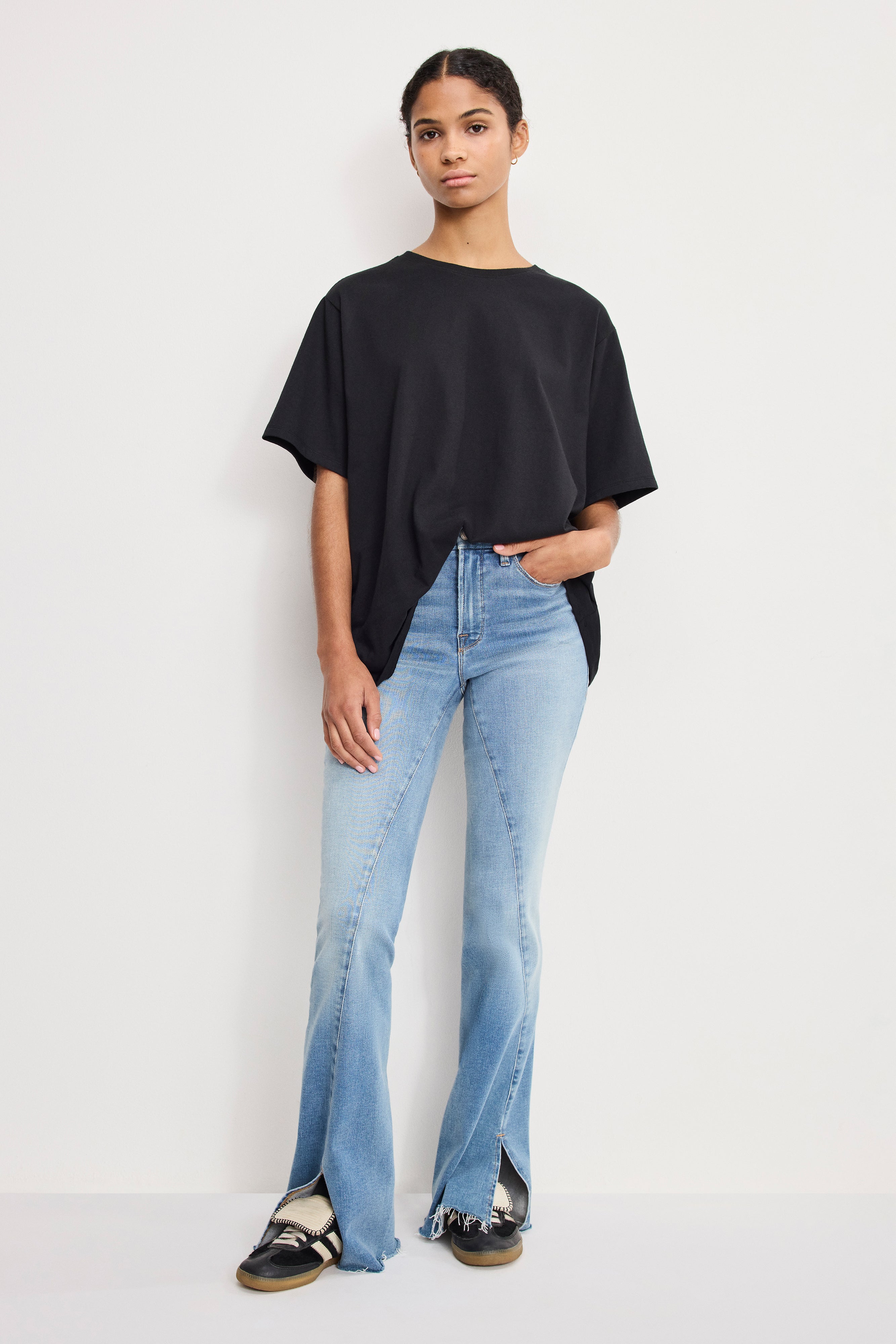 SOFT TECH GOOD LEGS FLARE JEANS | INDIGO995
