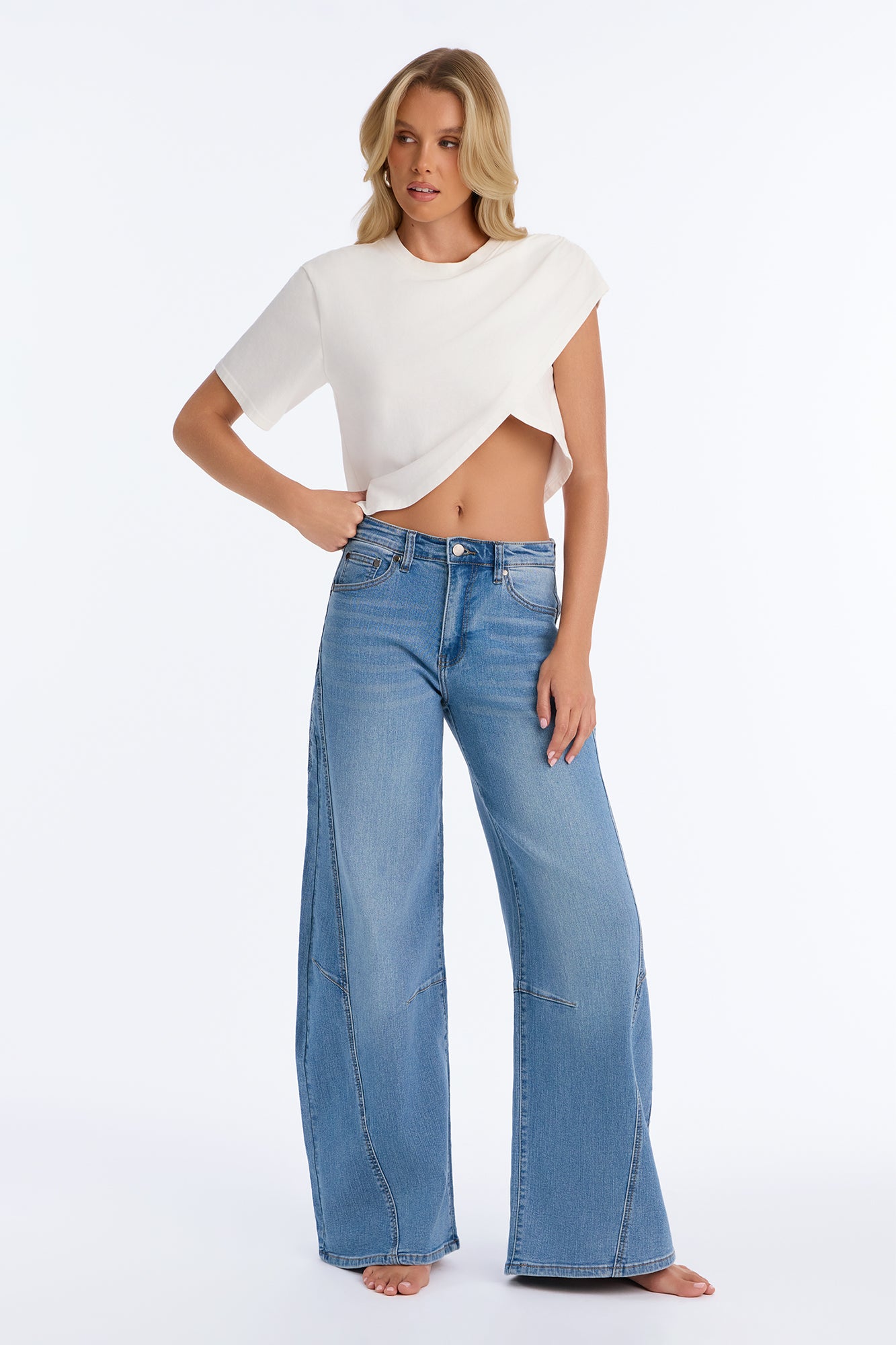 Ease My Mind Stretch Wide Leg Jeans - Medium Wash