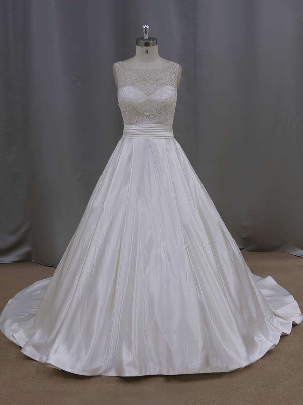 Gorgeous Ball Gown Sleeveless Crew Neck Satin Court Train Wedding Dresses with Beads