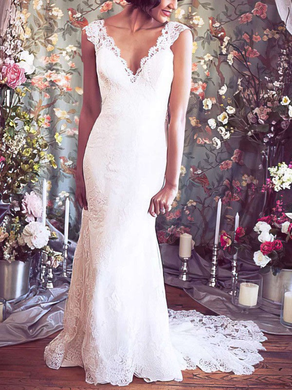 Classic Mermaid V-Neck Sleeveless Lace Wedding Dresses with Court Train