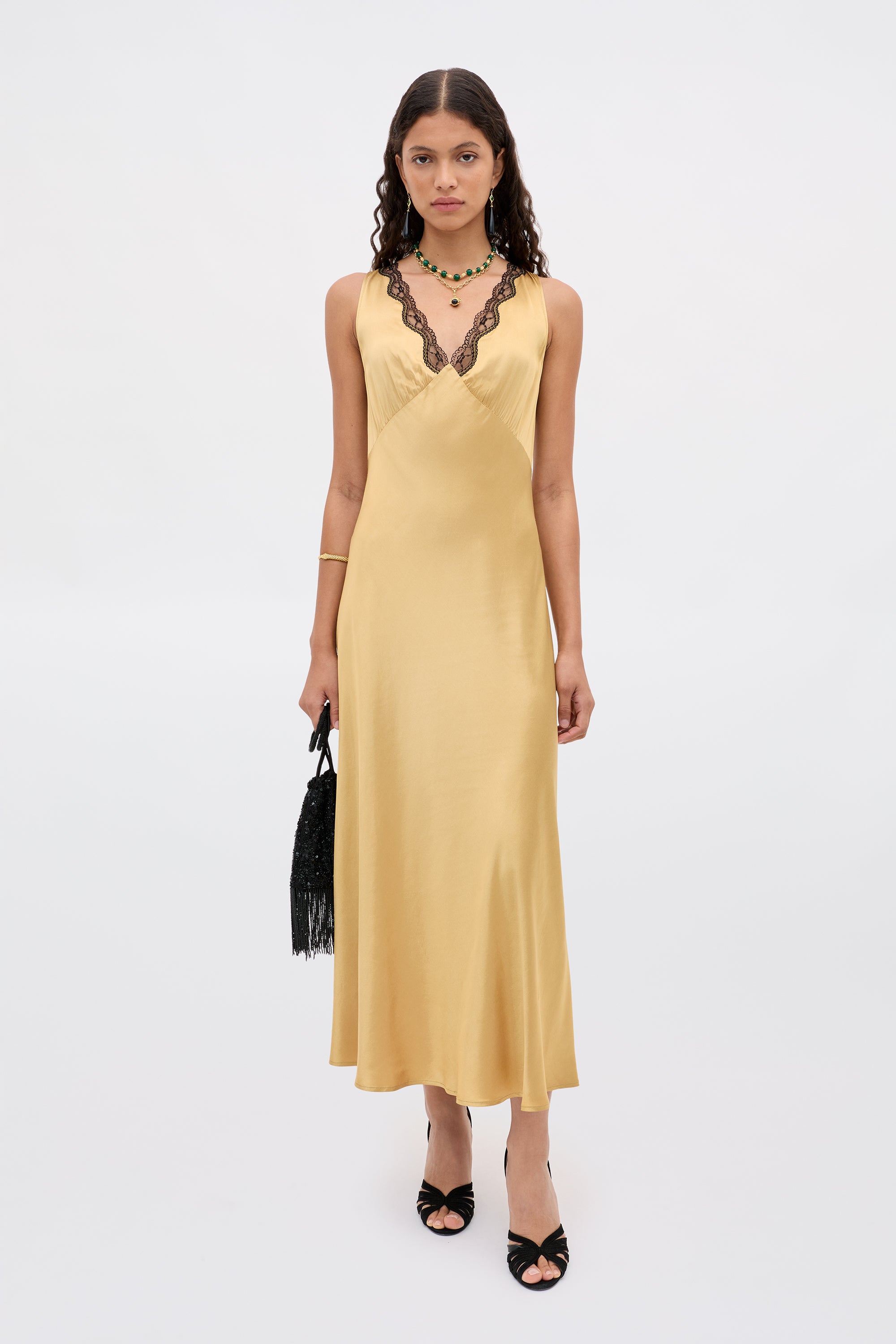 Sandrine  -  Gold