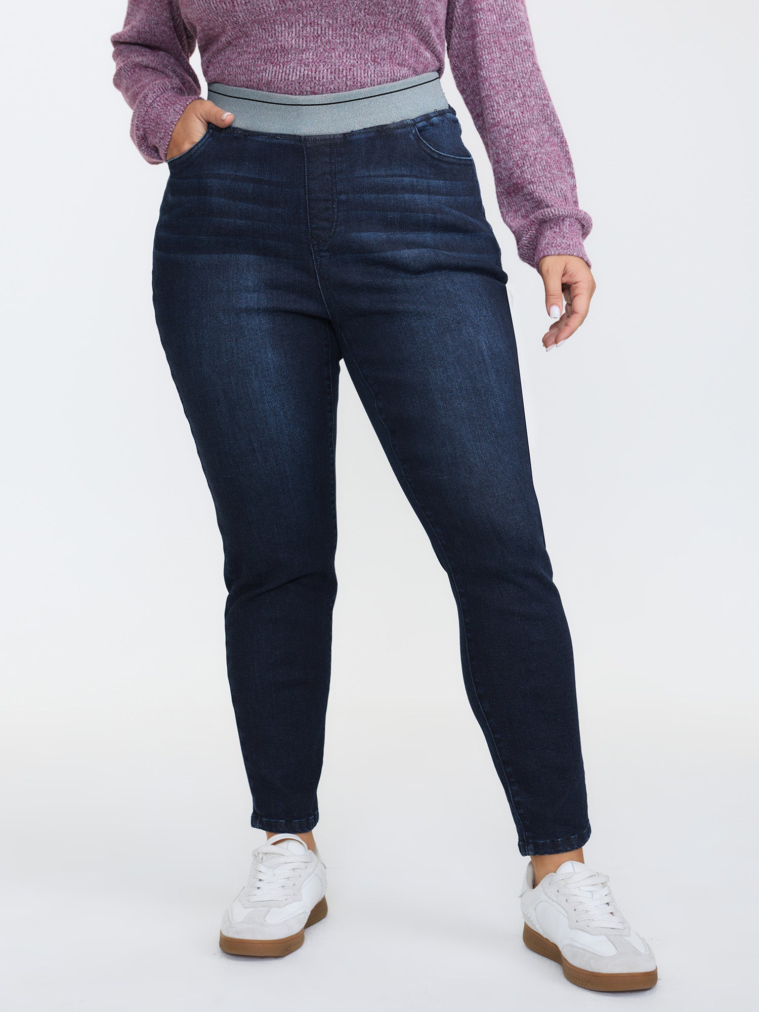 Contrast Elastic Waistband Cropped Jeans