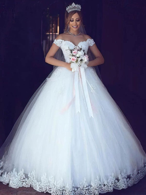 Beautiful Floor-Length Off-The-Shoulder Tulle Ball Gown Lace Wedding Dresses with Appliques