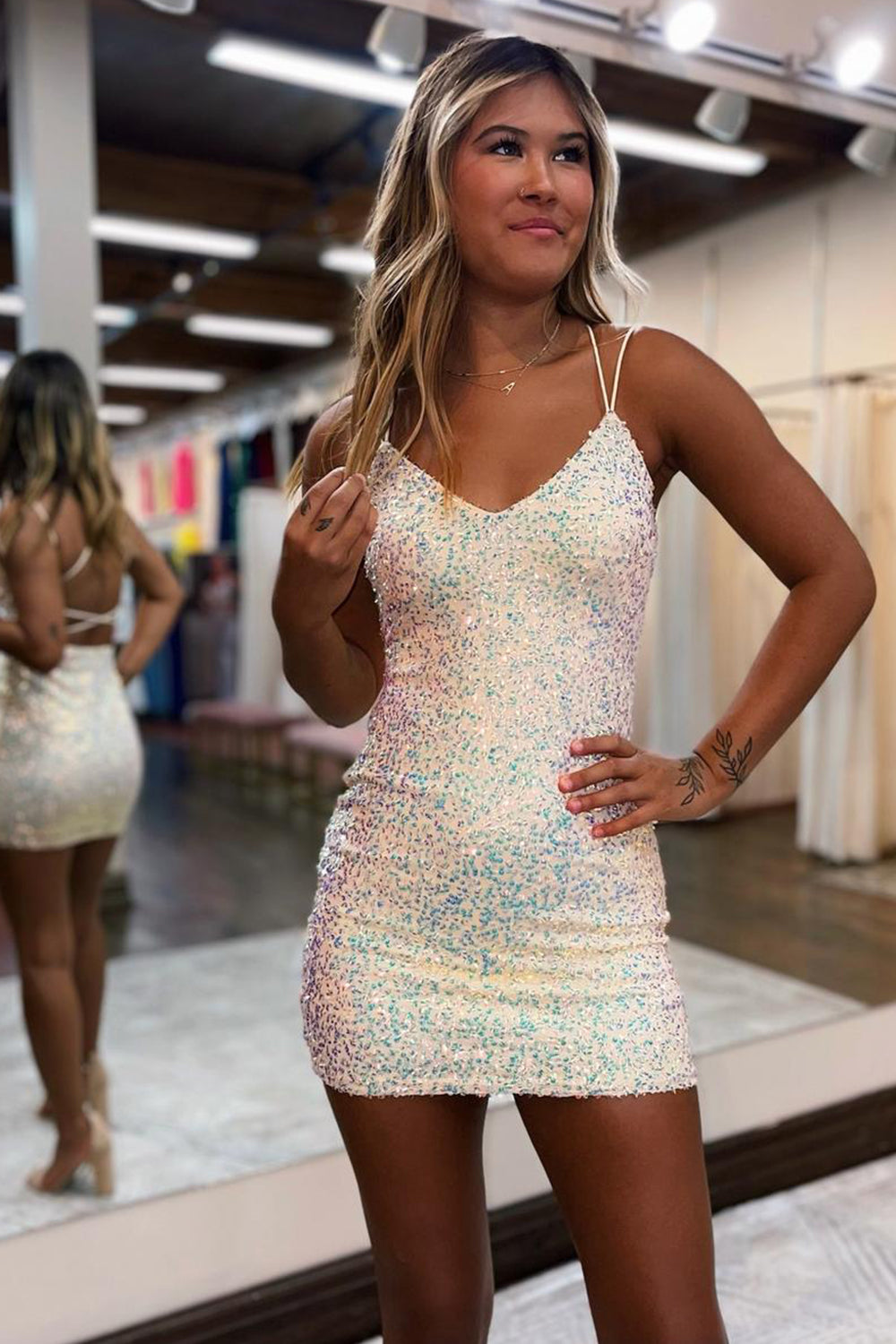 Sparkly Light Yellow Sequins Criss-Cross Straps Tight Short Homecoming Dress/Mini Dress