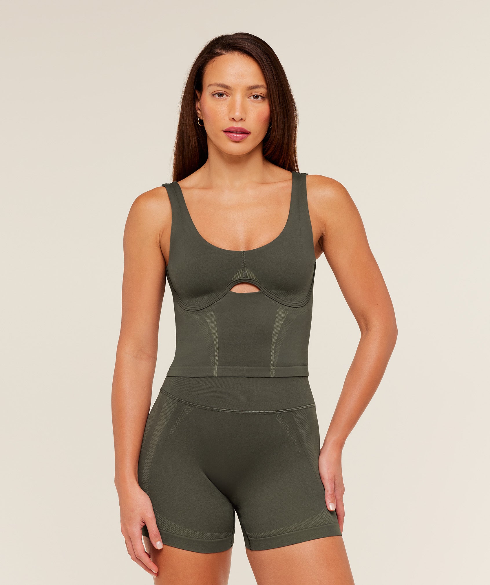 Gymshark Weekend Seamless Tank Top - Strength Green/Grounded Green
