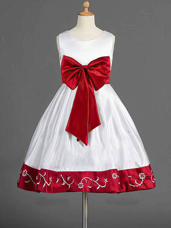 Trendy A-Line Scoop Neck Sleeveless Satin Flower Girl Dresses with Bow