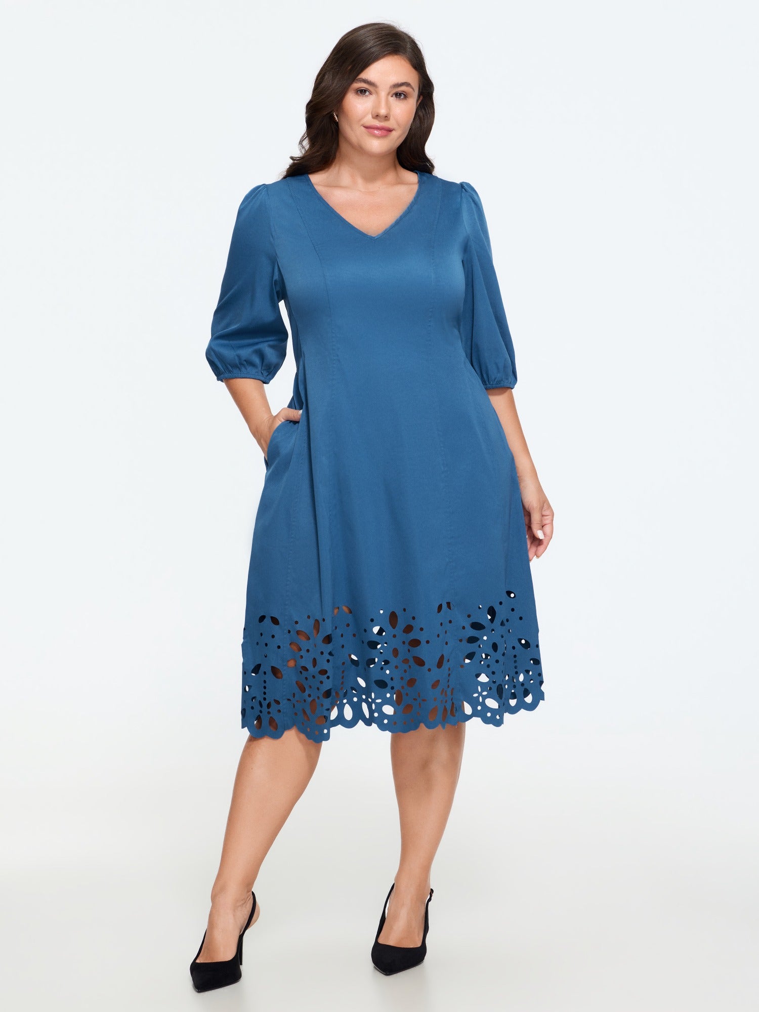 V Neck Laser‑Cut Hem Midi Dress
