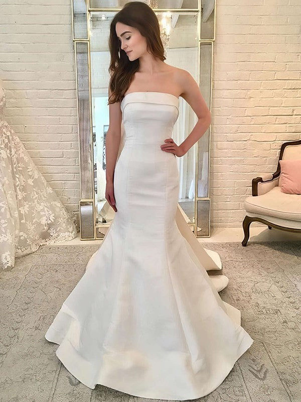 Charming Strapless Satin Court Train Trumpet Wedding Dresses with Bow
