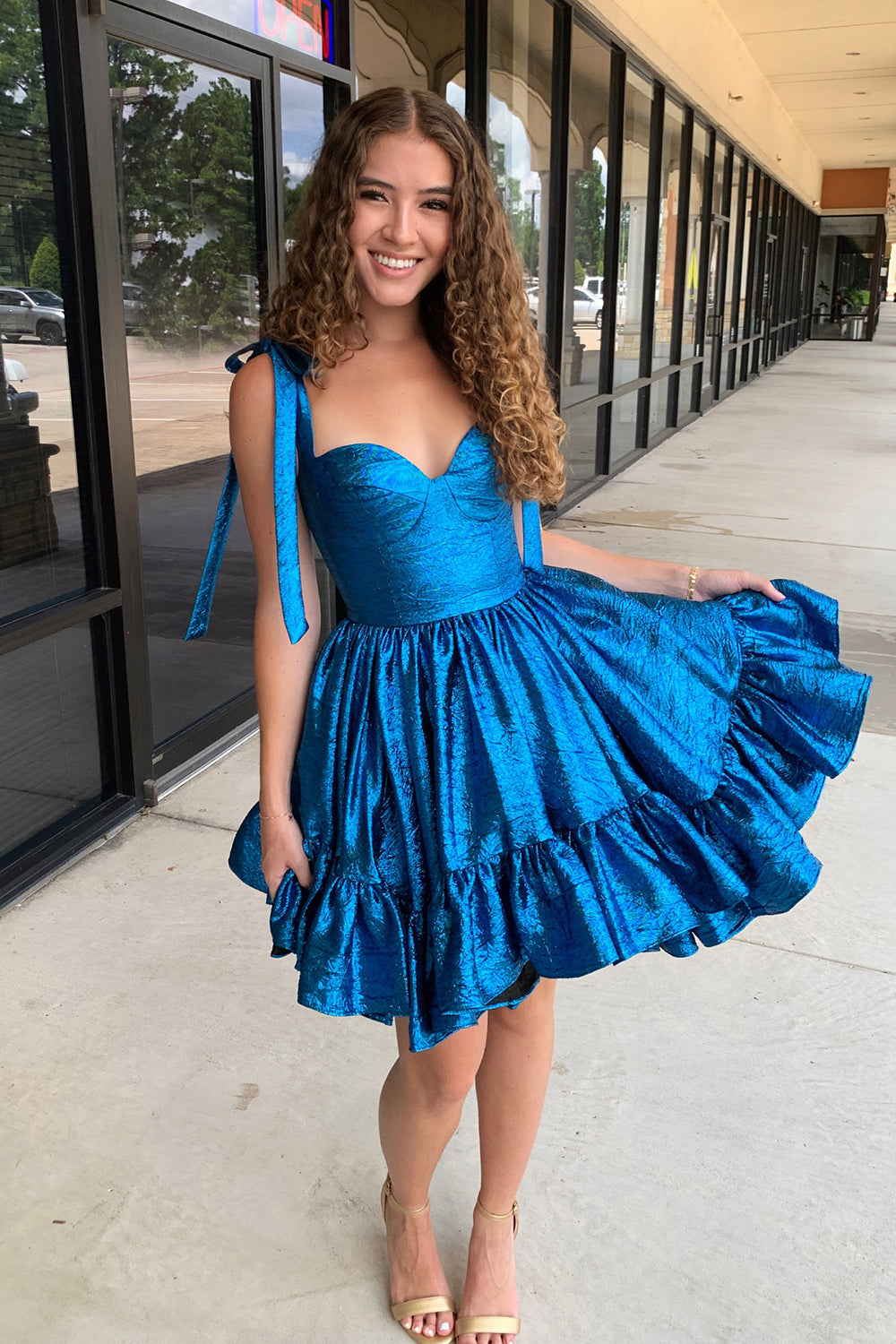 A Line Spaghetti Straps Blue Tiered Short Homecoming Dress/Mini Dress with Bows
