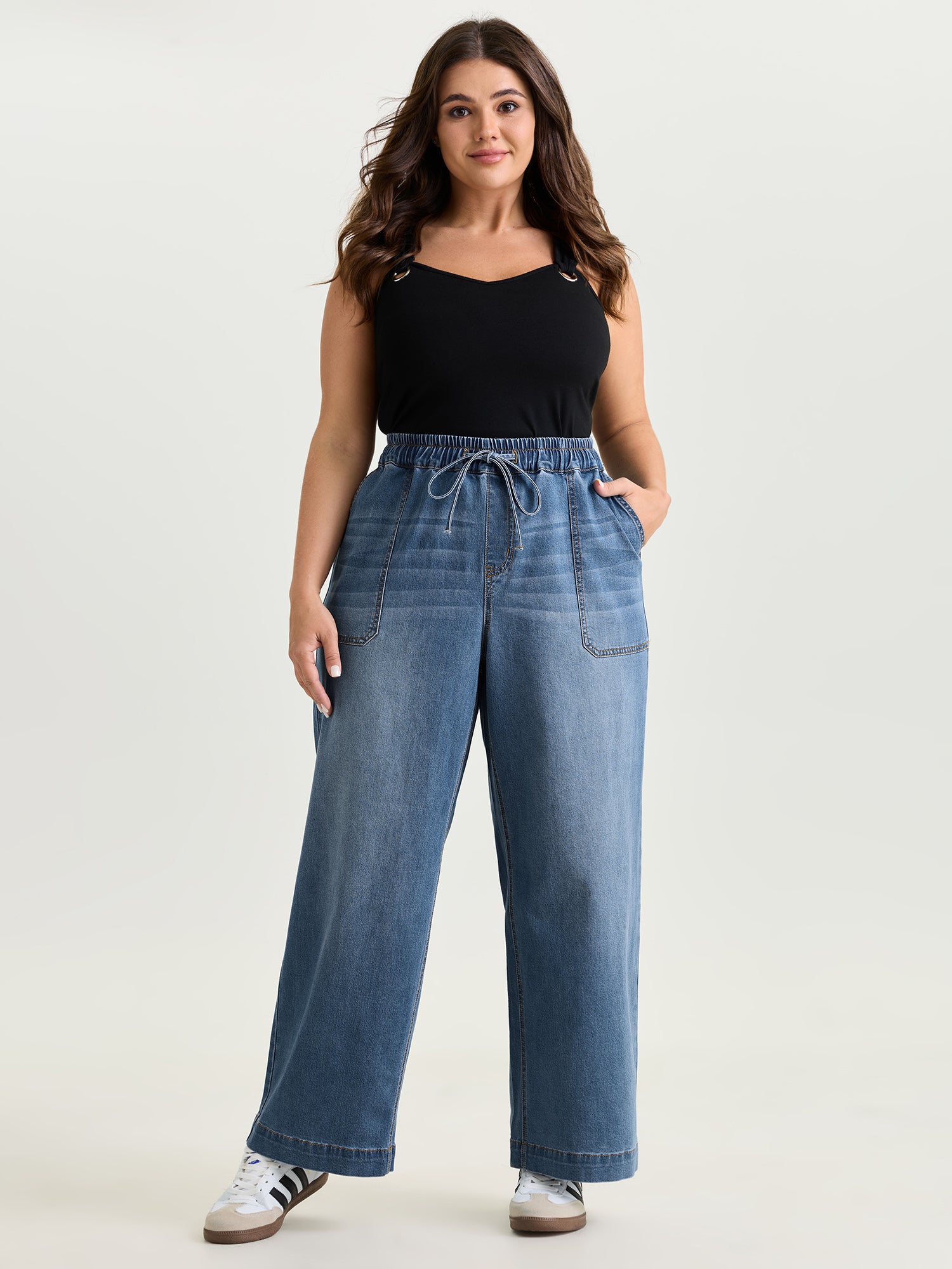 Elastic Waist Medium Wash Wide-Leg Jeans