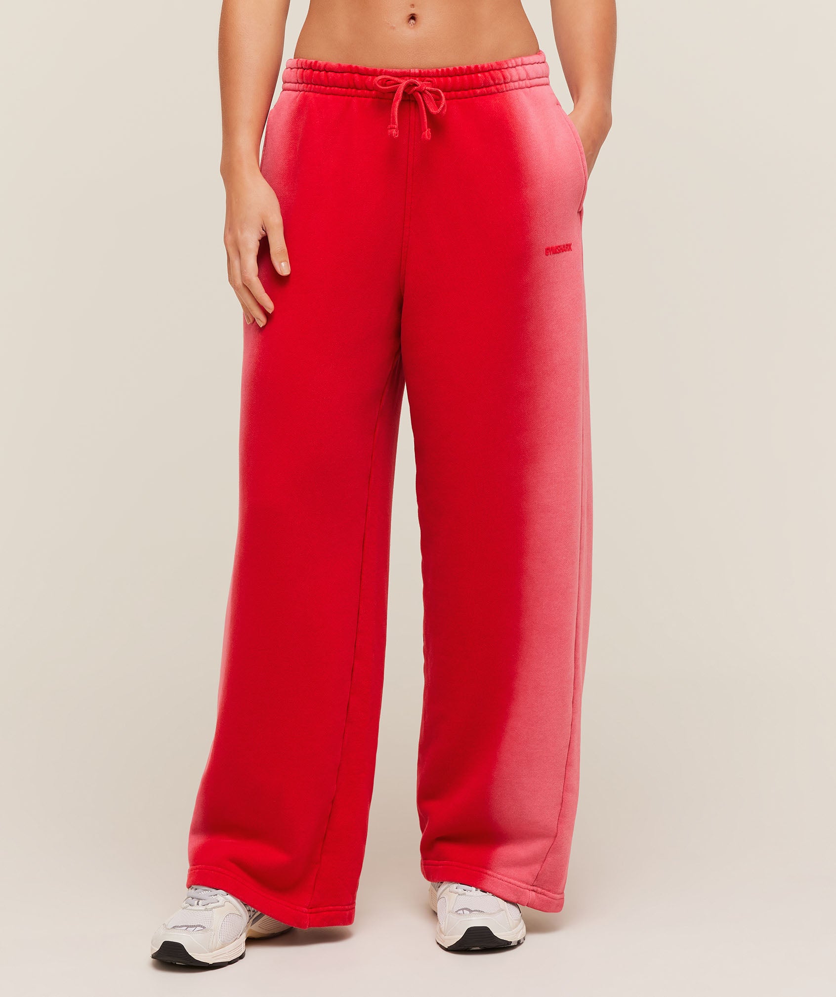 Gymshark Pump Washed Straight Leg Joggers - Carmine Red/Soft White/Wash