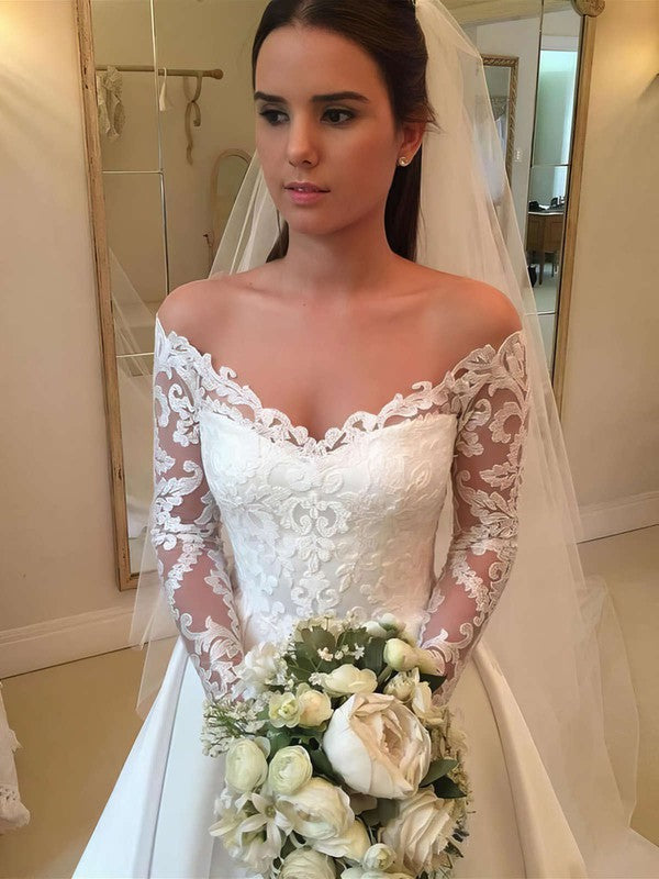 Gorgeous Off-The-Shoulder Long Sleeves Satin Ball Gown Lace Wedding Dresses with Court Train