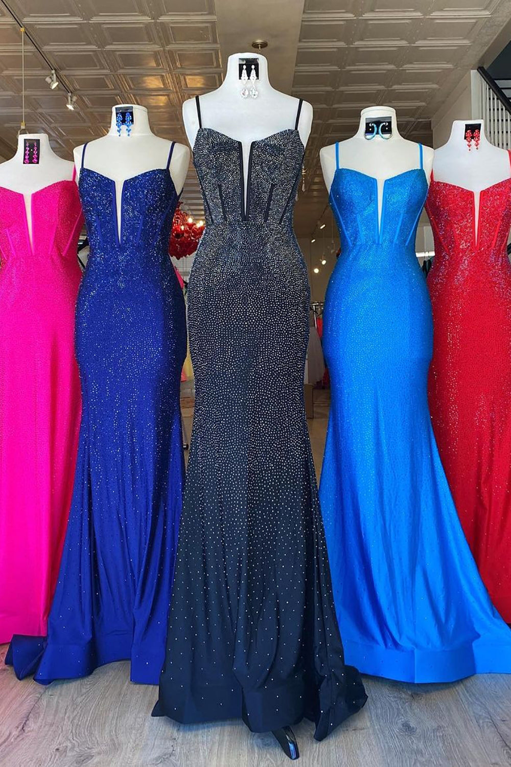 Black Long Prom Dress with Sparkly Mermaid Spaghetti Straps and Beading