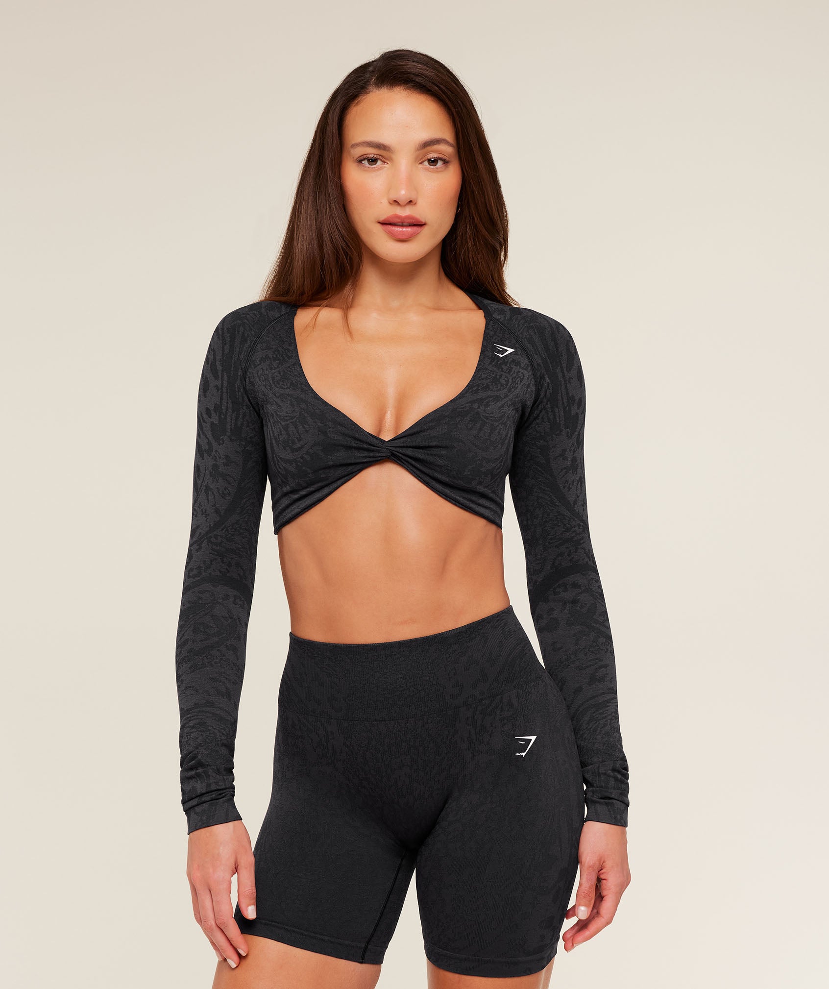 Gymshark Adapt Animal Long Sleeve Crop Top - Black/Asphalt Grey