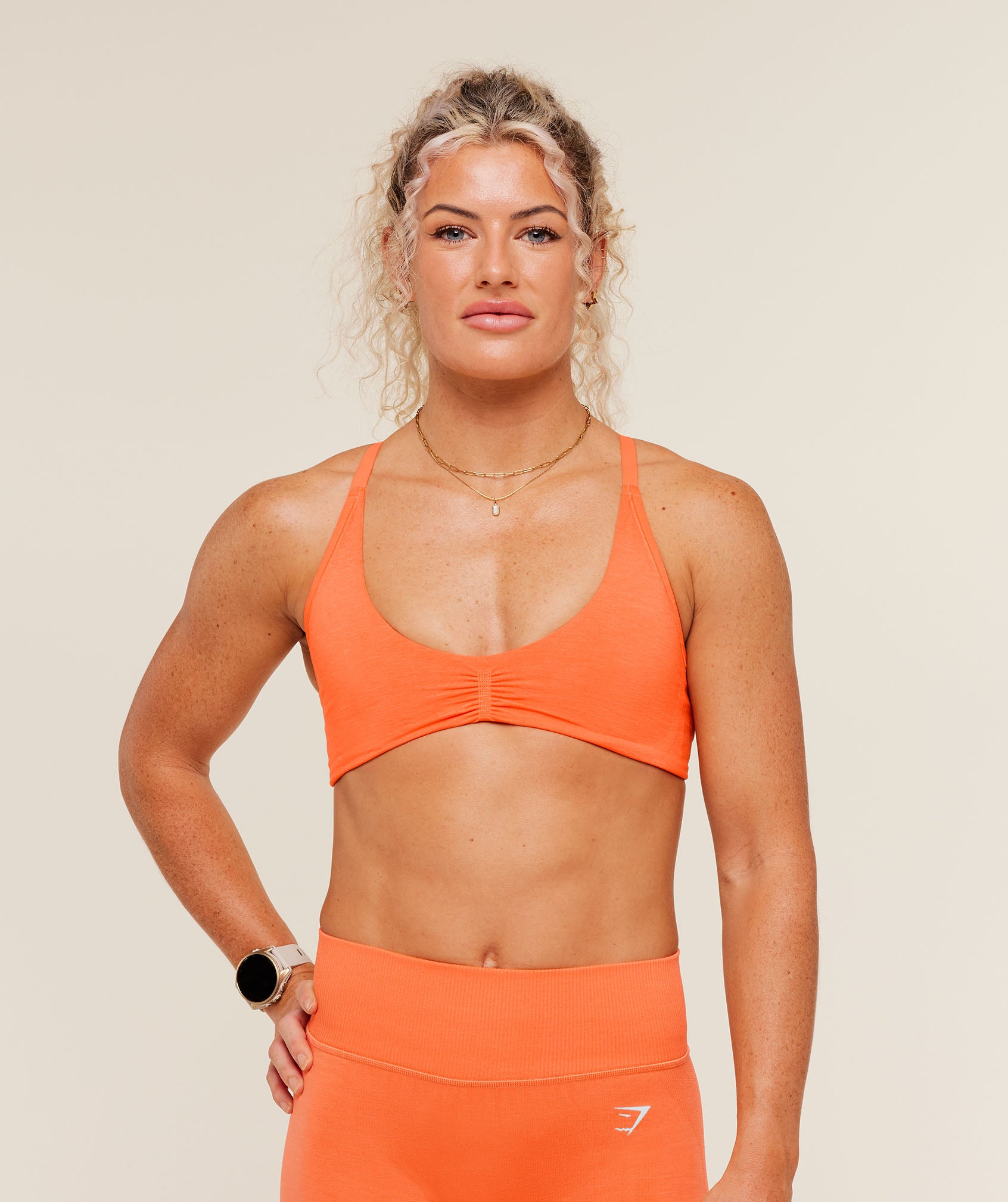 Gymshark Relay Seamless Light Support Sports Bra - Dayglow Peach