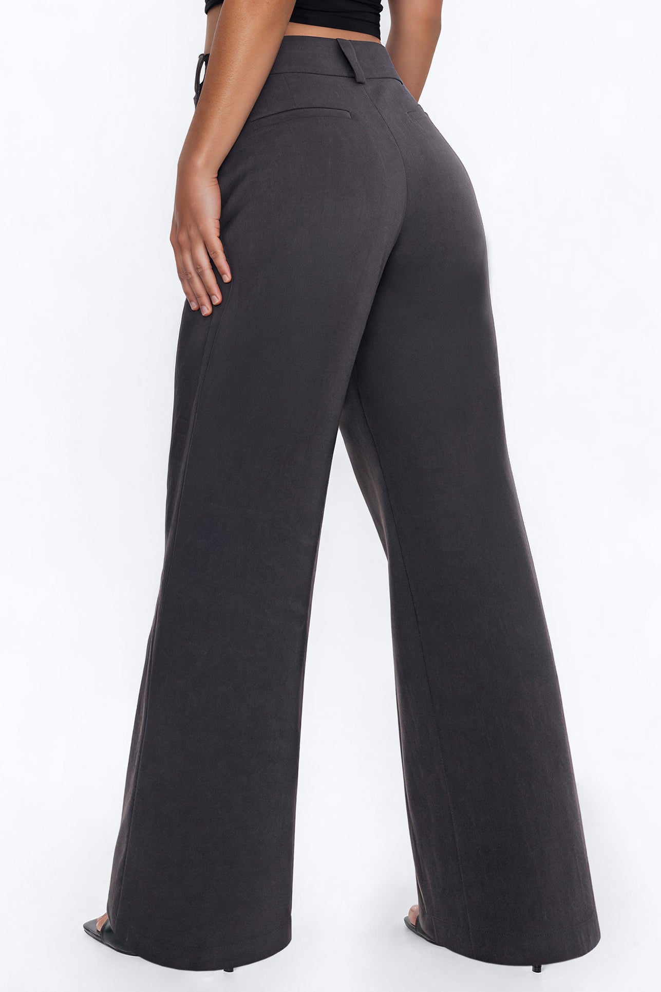 Willow Side Pocket Pleated High Rise Trouser - Charcoal
