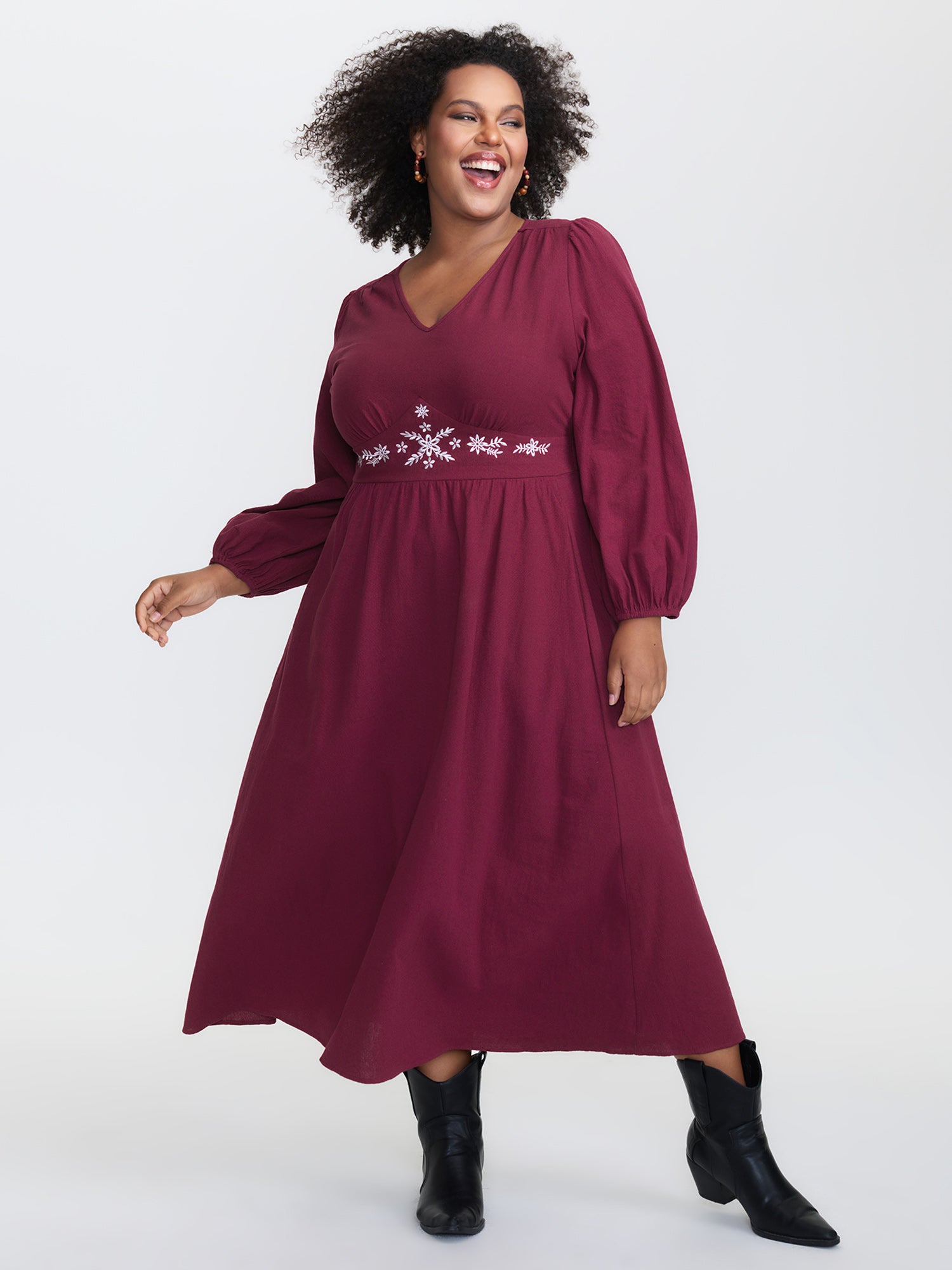 Embroidered Waistline Pockets Flowy Maxi Dress