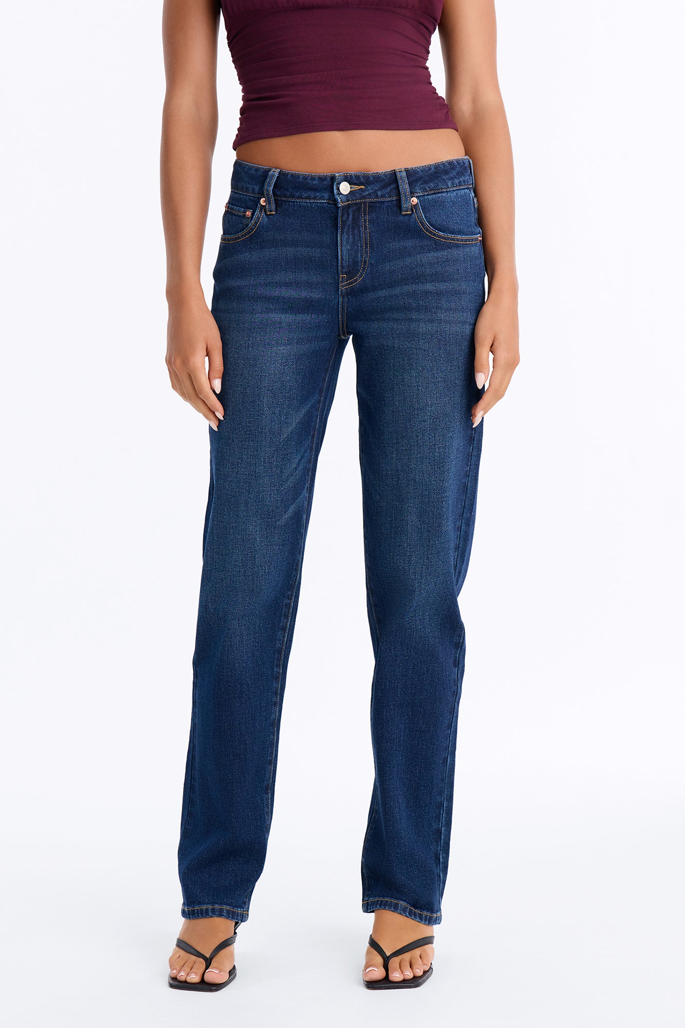 Everyday Icon Low Waist Straight Leg Jeans - Dark Wash