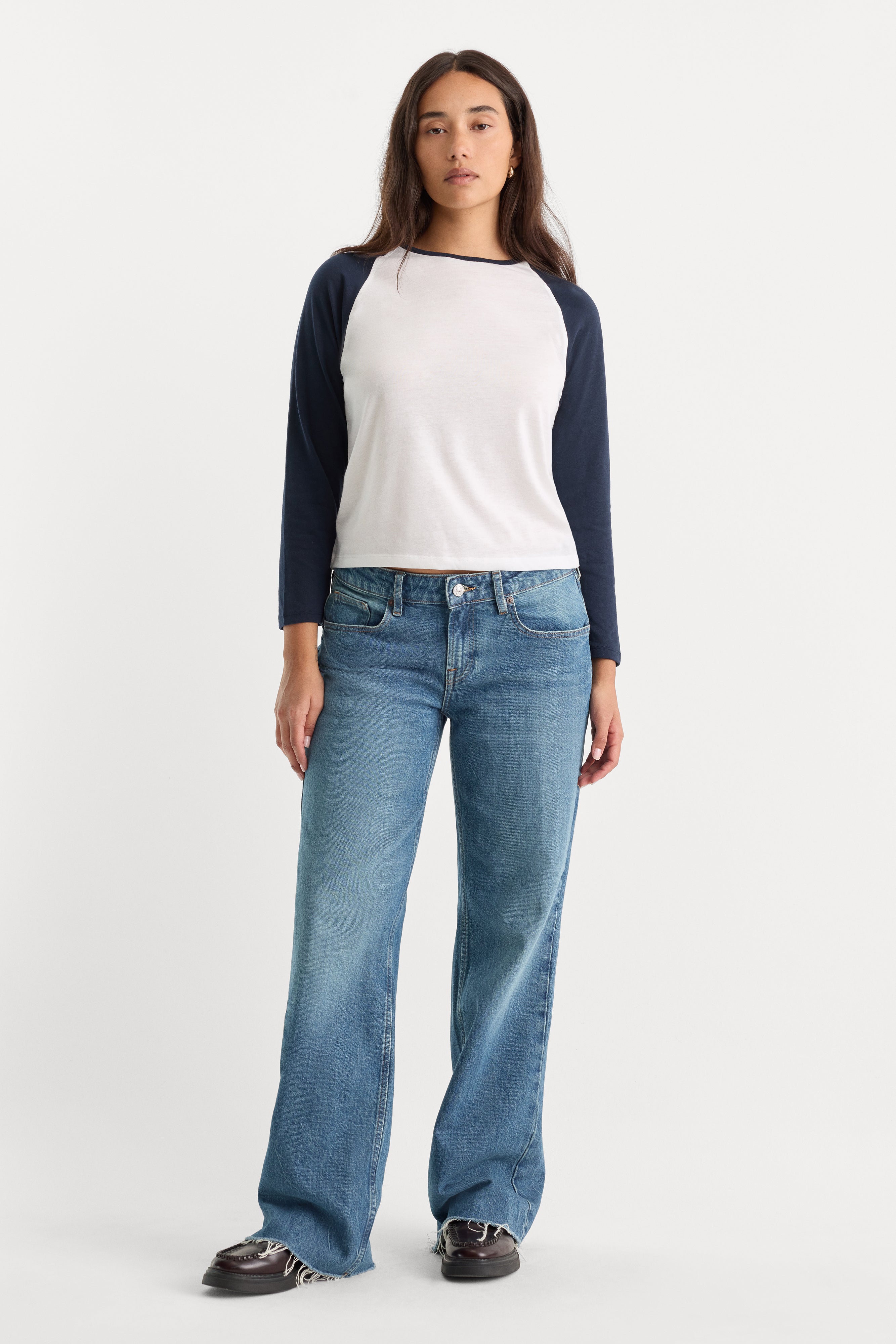 VINTAGE LOW LOOSE JEANS | TROUBLED WATER