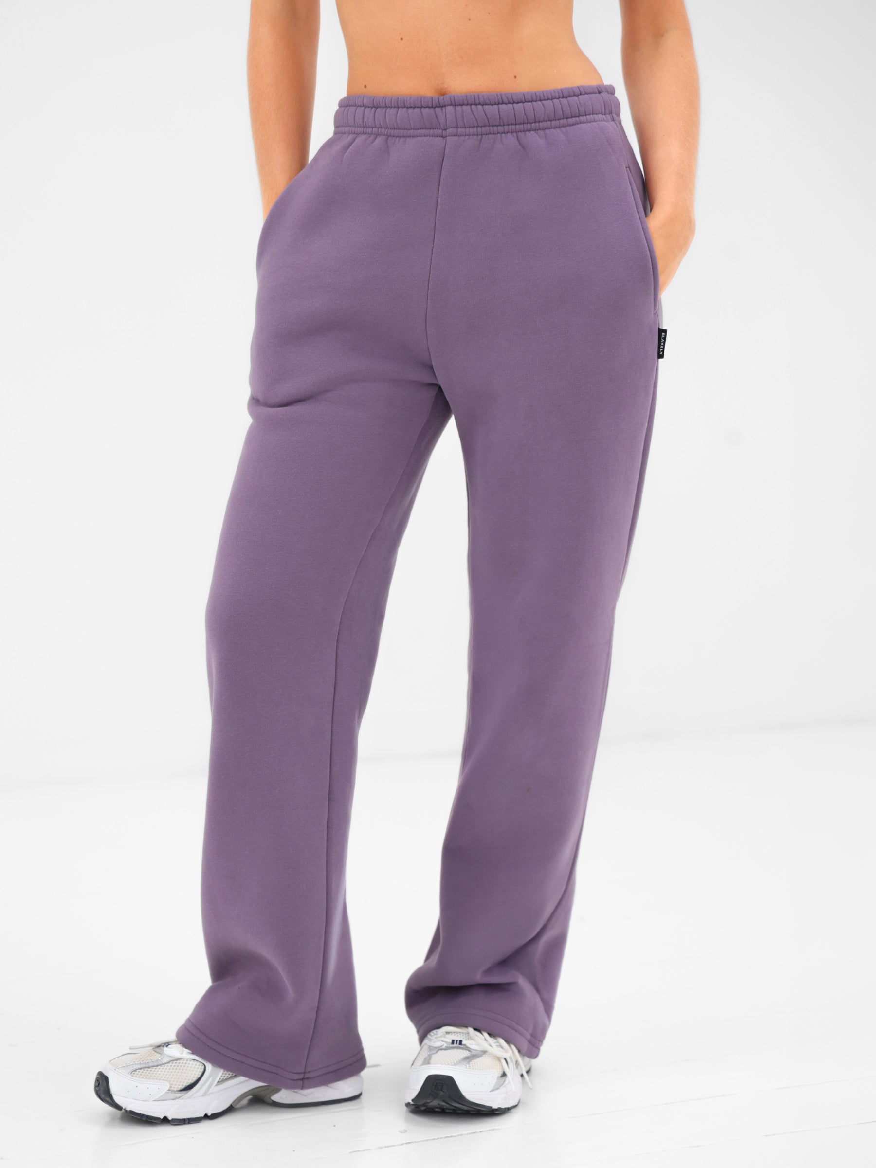 Isabel Wide Leg Sweatpants - Deep Purple