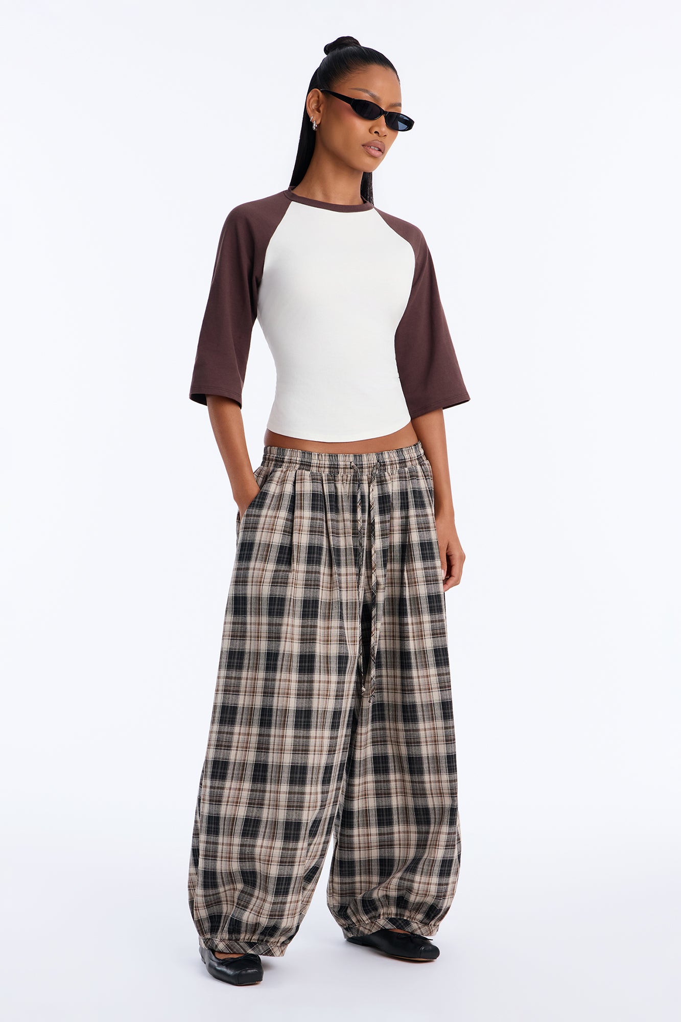 Ellery Drawstring Plaid Barrel Pant - Brown Combo