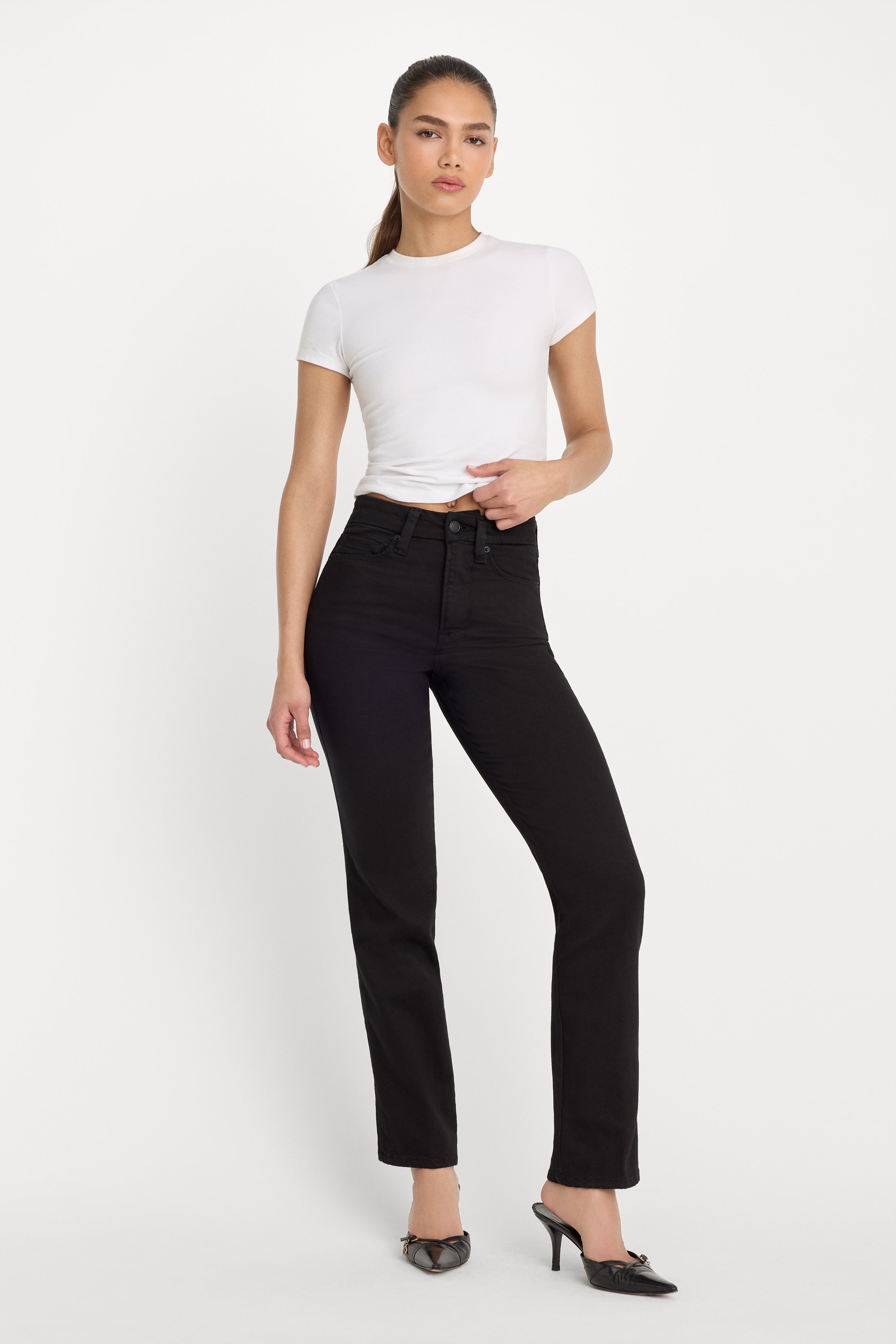 NEVER FADE GOOD CURVE STRAIGHT JEANS | BLACK